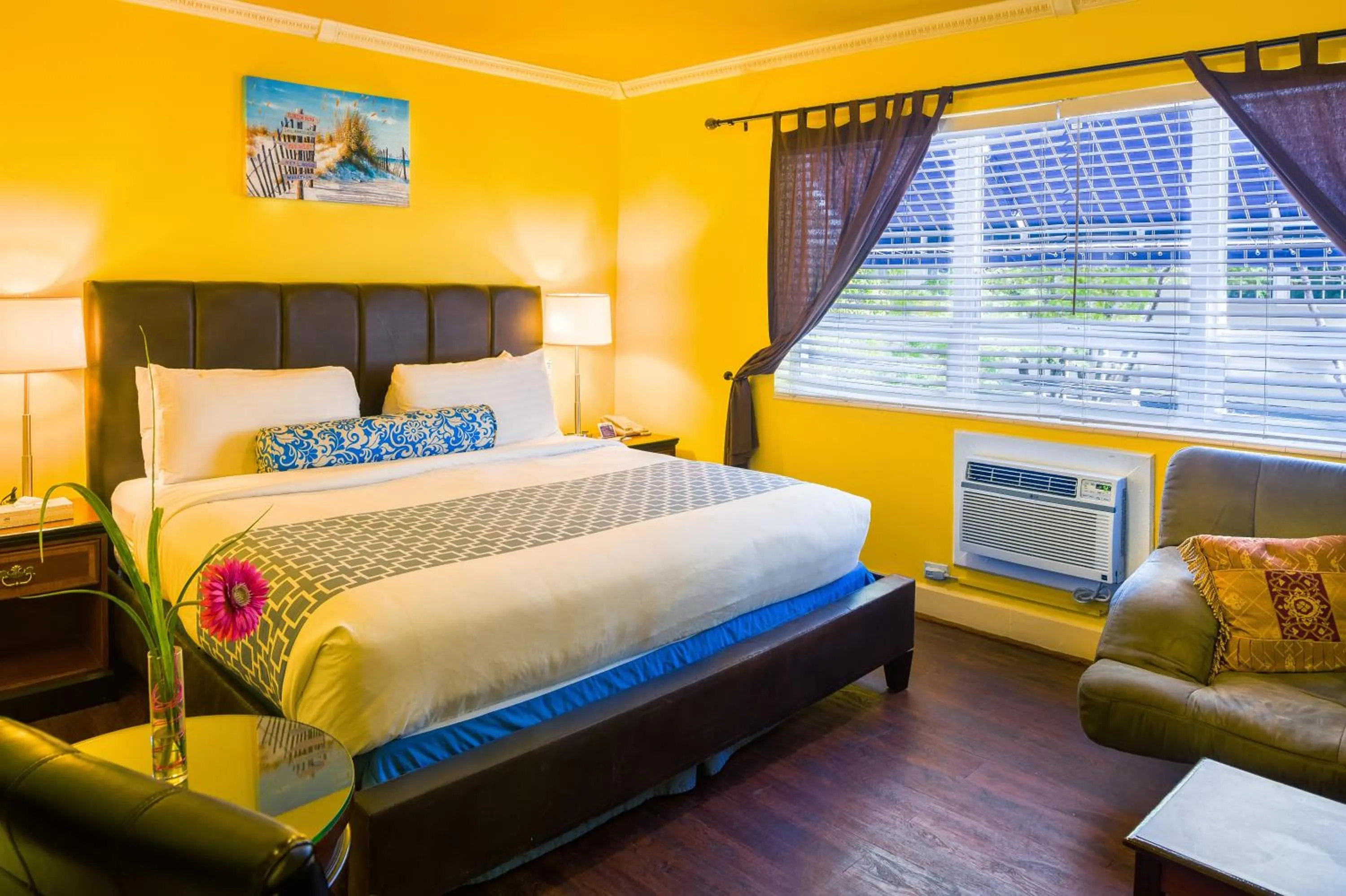 Bed in Pegasus International Hotel