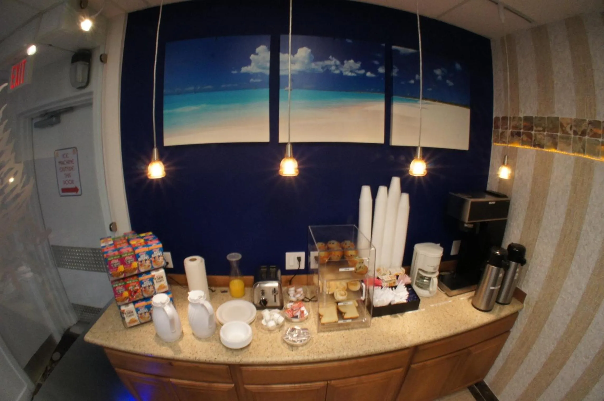 Food and drinks in Pegasus International Hotel