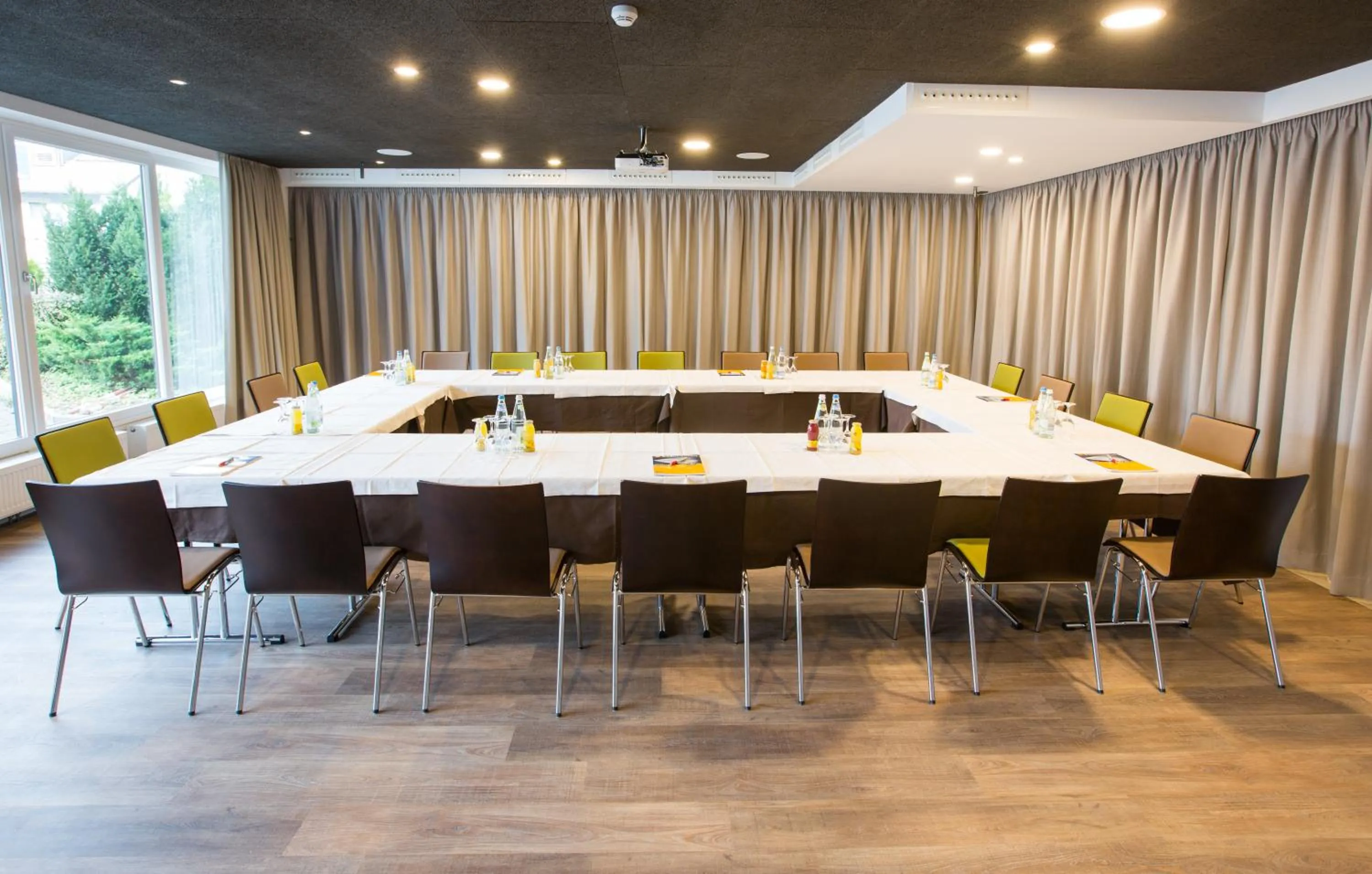 Banquet/Function facilities in Hotel Millanderhof