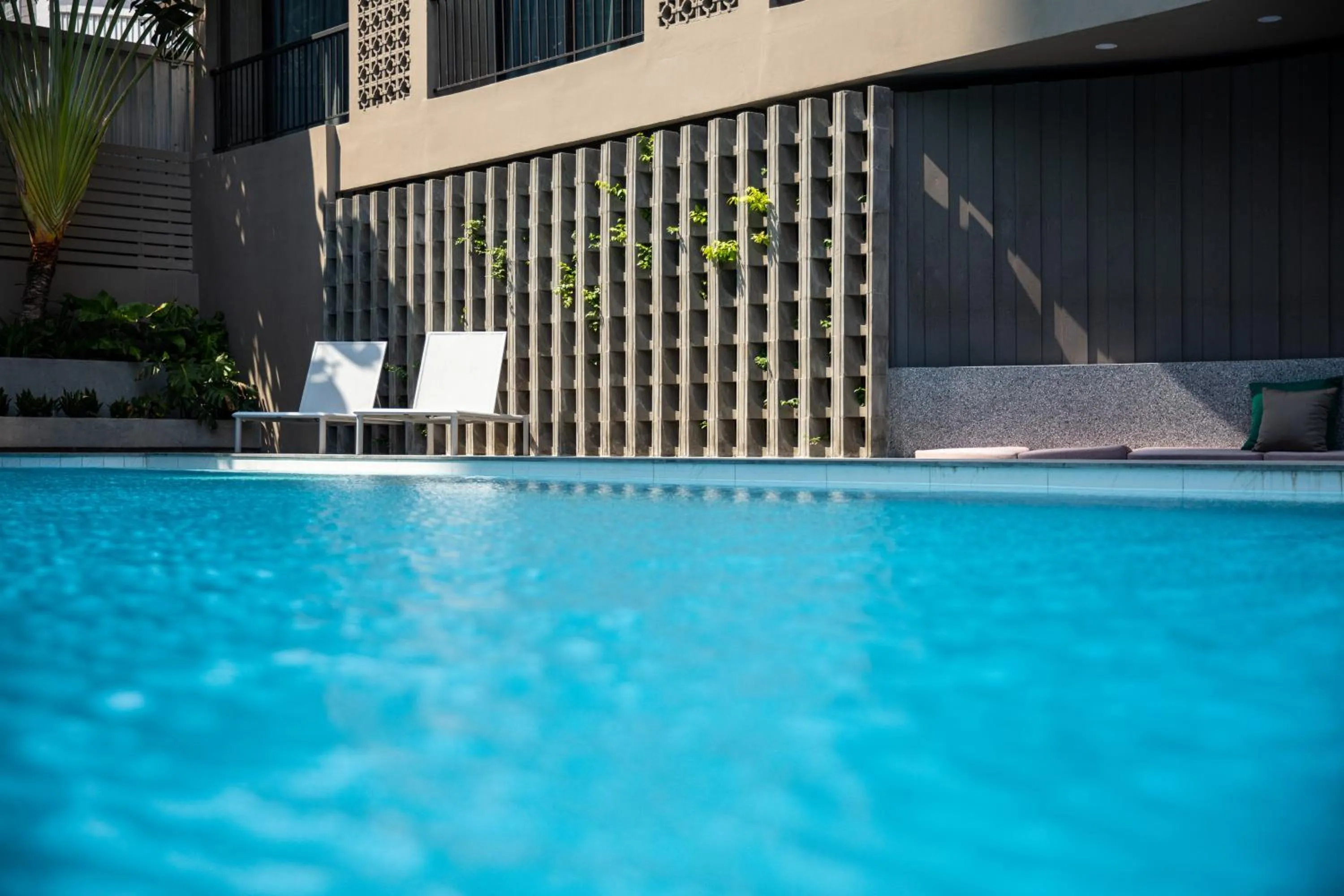 Swimming pool in Reno hotel