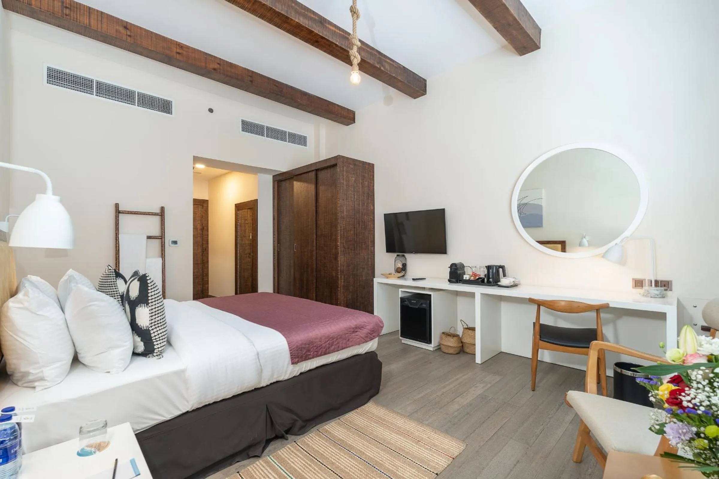 Bed in Beach Walk Boutique Jumeirah