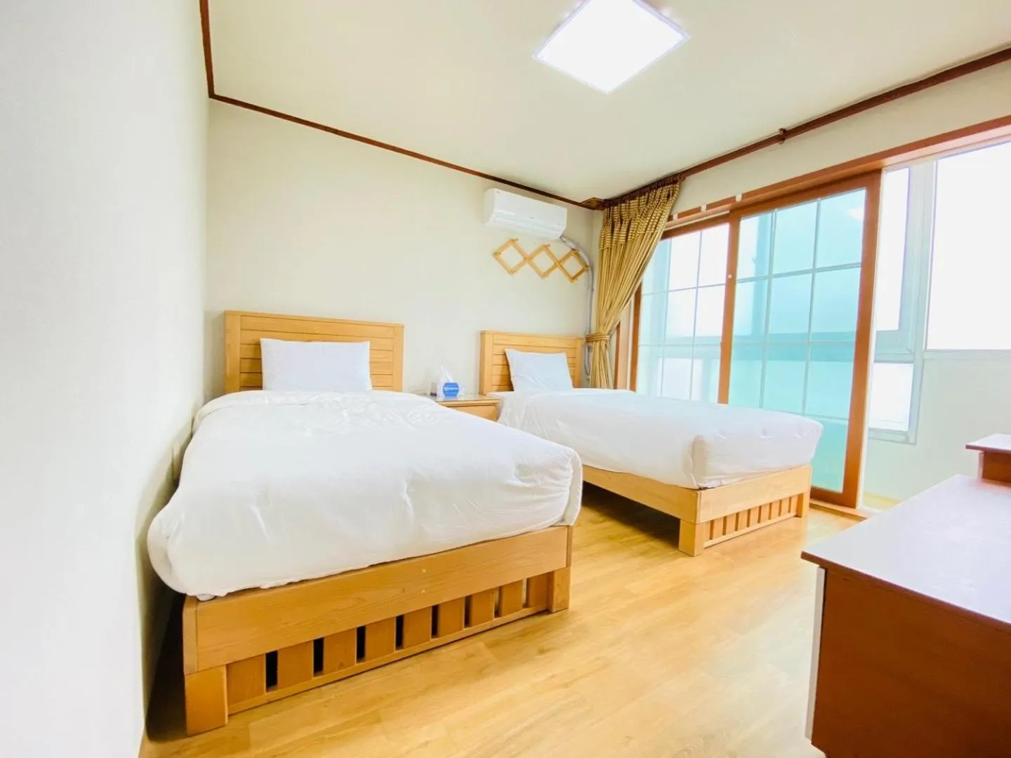 Bed in Billions Motel