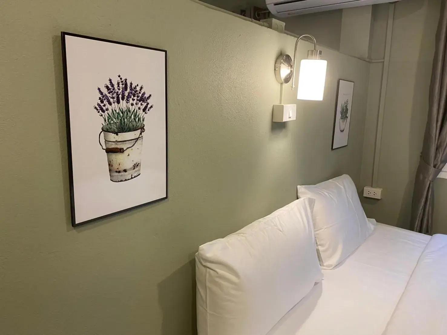 King Room with Two King Beds in Kata Leaf Resort Phuket - King Room with Two King Beds in Kata Leaf Resort Phuket -