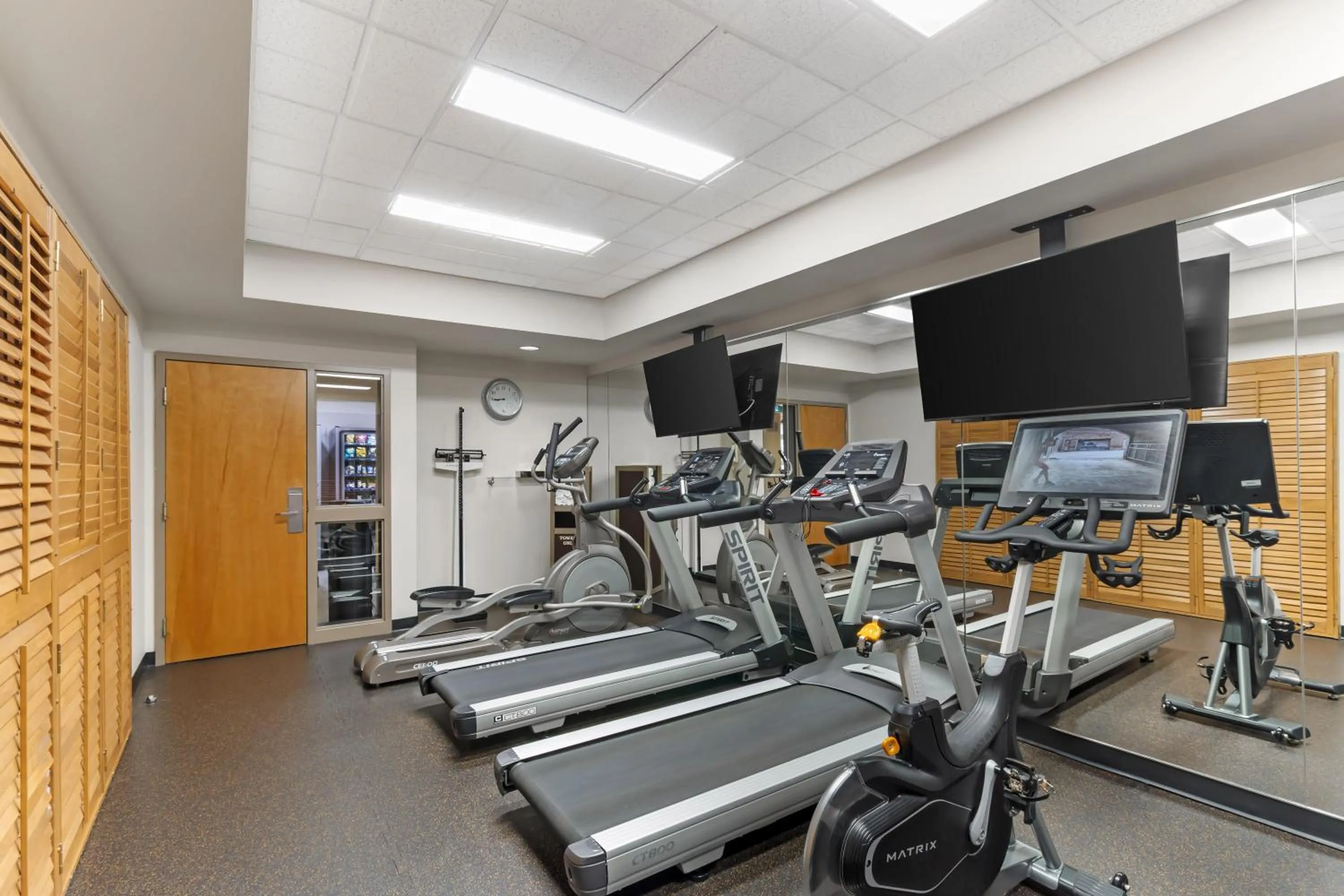 Fitness centre/facilities in Best Western Plus Pembina Inn & Suites