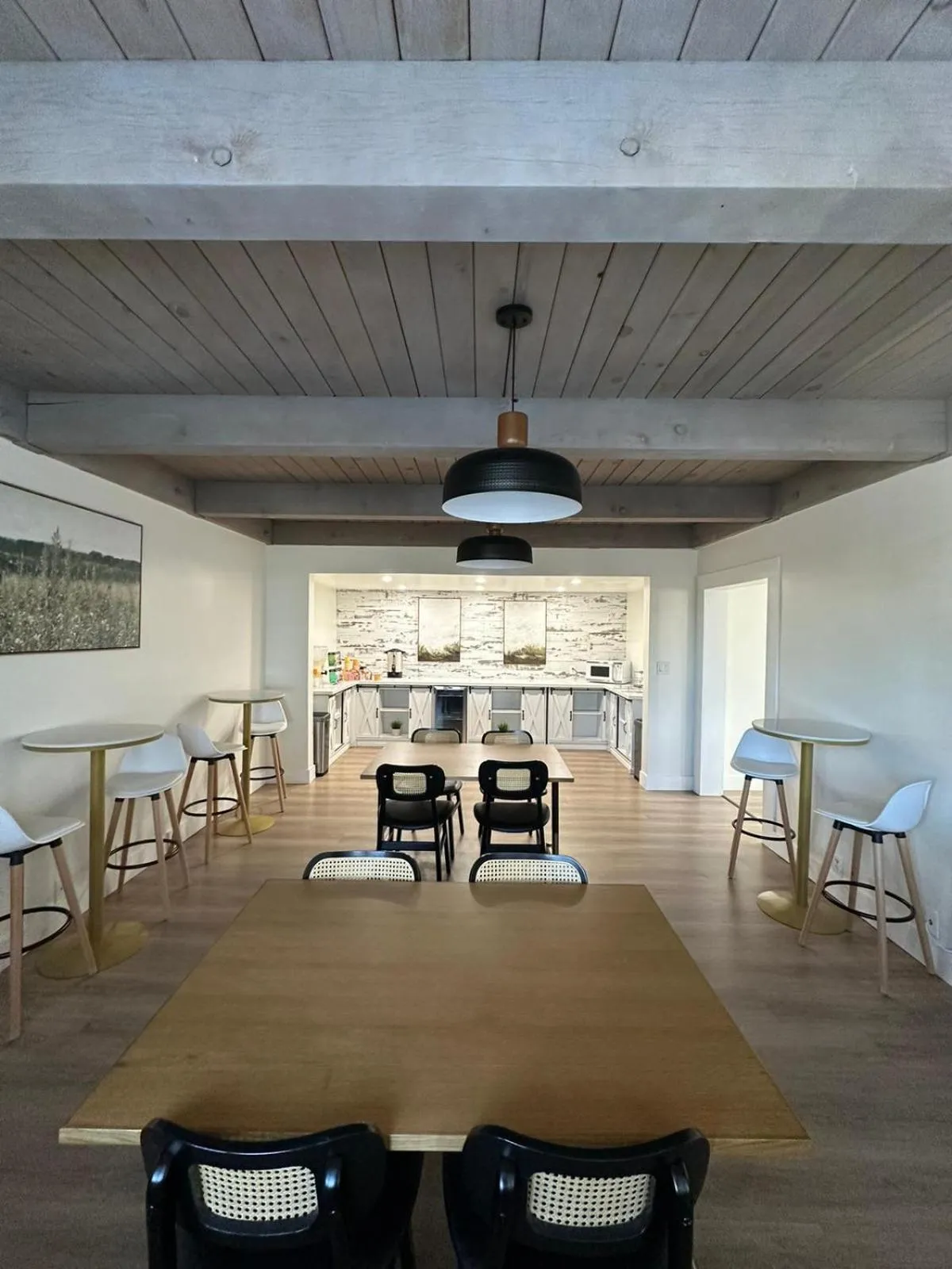 Breakfast in Prodigy Hotel, a Days Inn by Wyndham