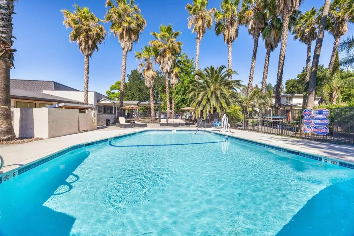 Prodigy Hotel, a Days Inn by Wyndham