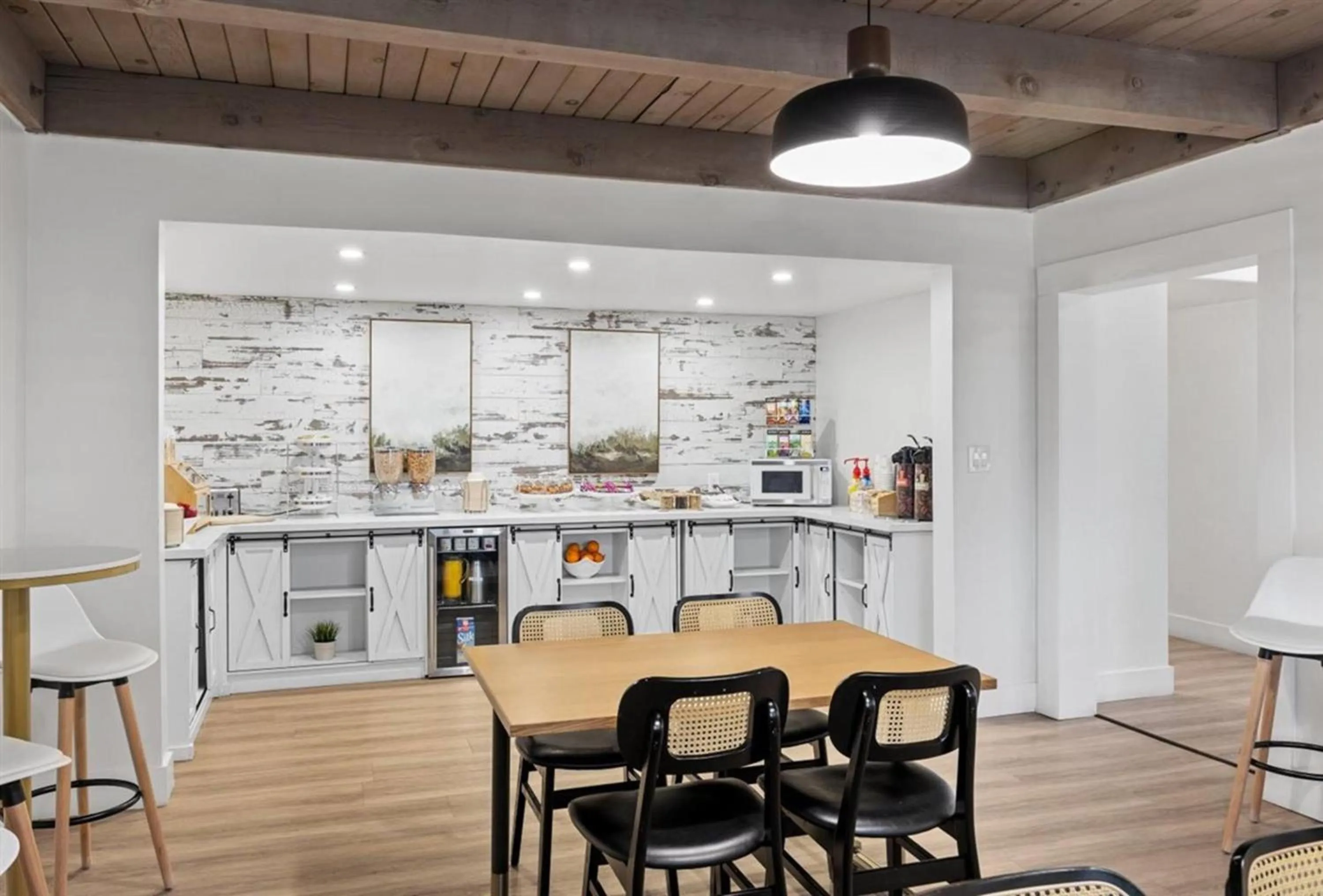 Restaurant/places to eat in Prodigy Hotel, a Days Inn by Wyndham