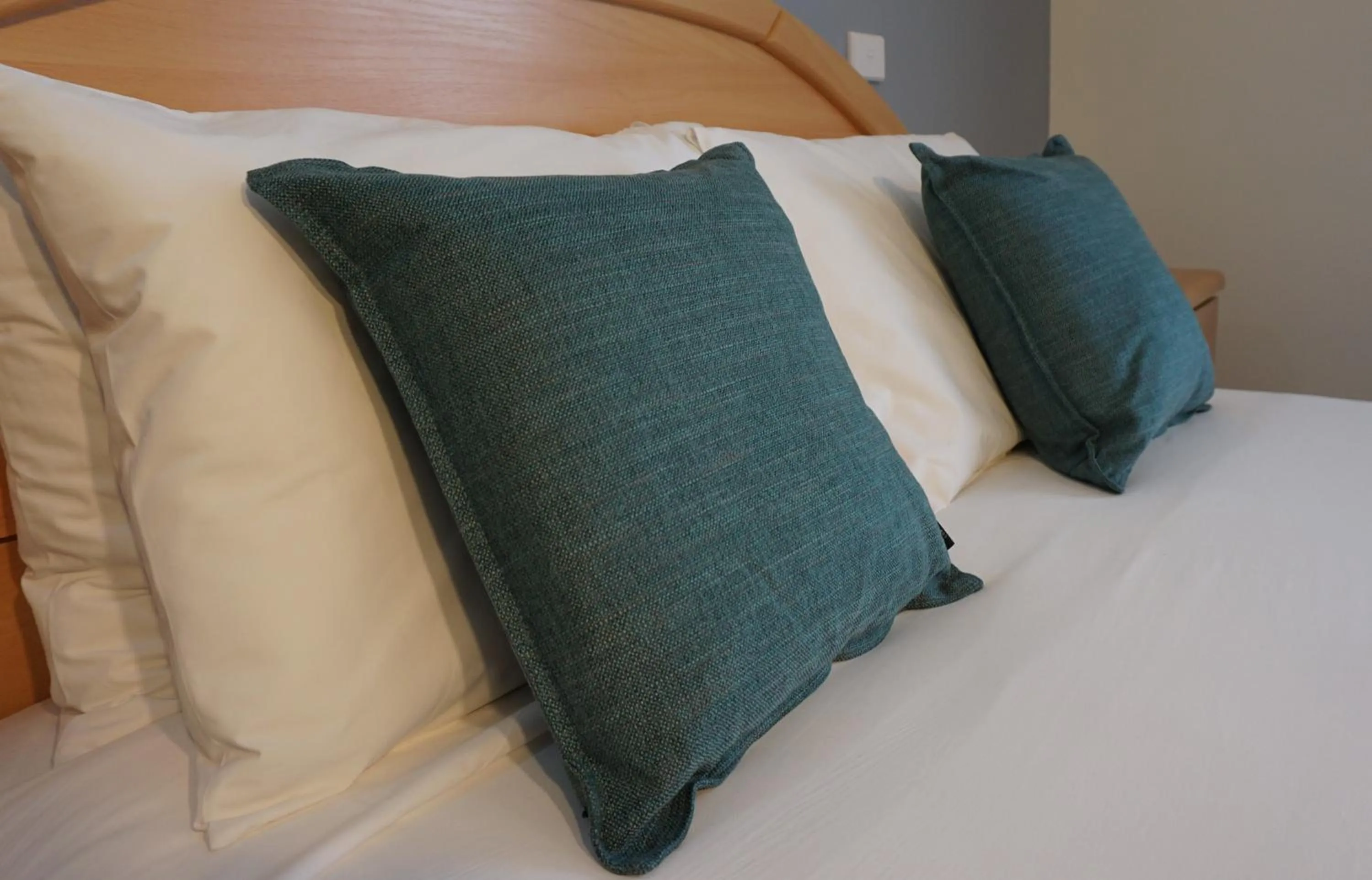 Bed in Central Motel Port Fairy