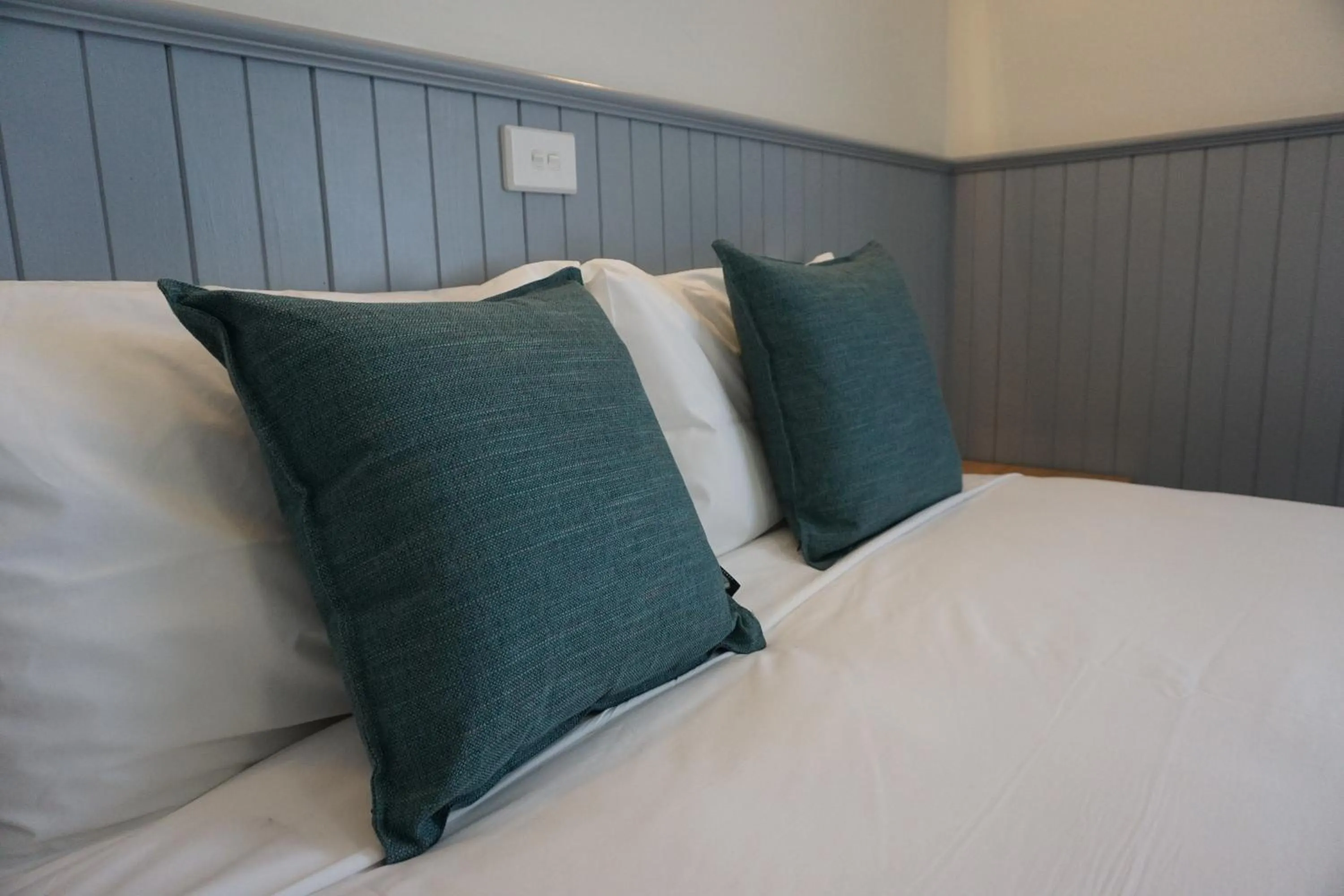 Bed in Central Motel Port Fairy