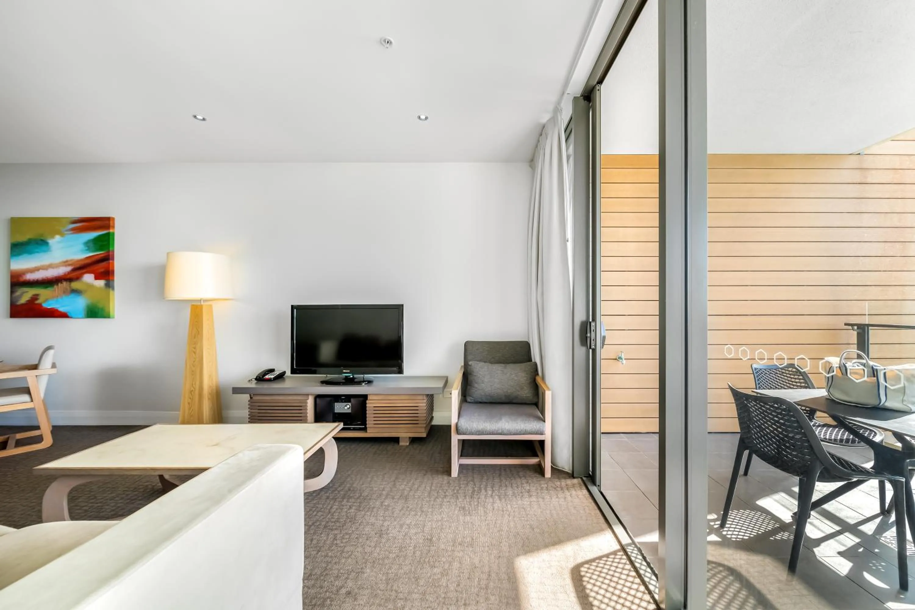 Living room in Oaks Redcliffe Mon Komo Suites