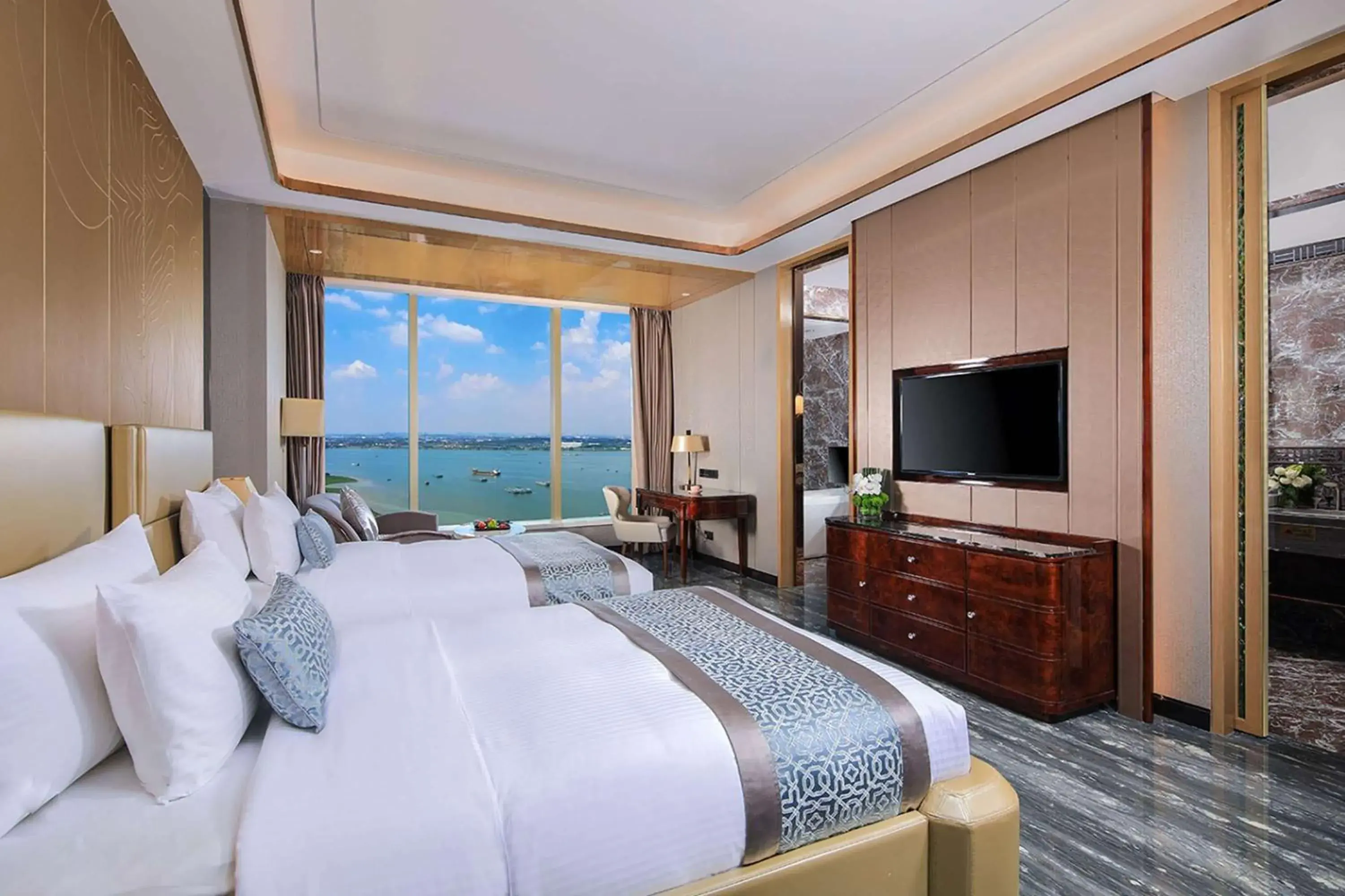 Executive Twin Room - Non-Smoking in Wyndham Grand Foshan Gaoming Executive Twin Room - Non-Smoking in Wyndham Grand Foshan Gaoming