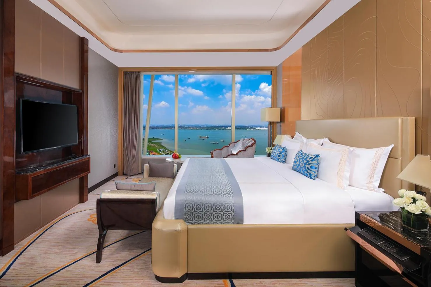 Photo of the whole room in Wyndham Grand Foshan Gaoming