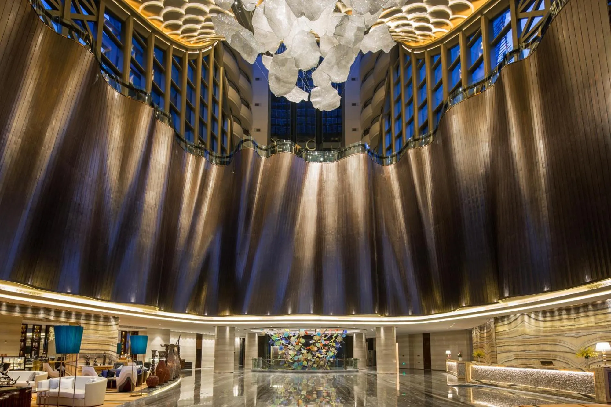 Lobby or reception in Wyndham Grand Foshan Gaoming