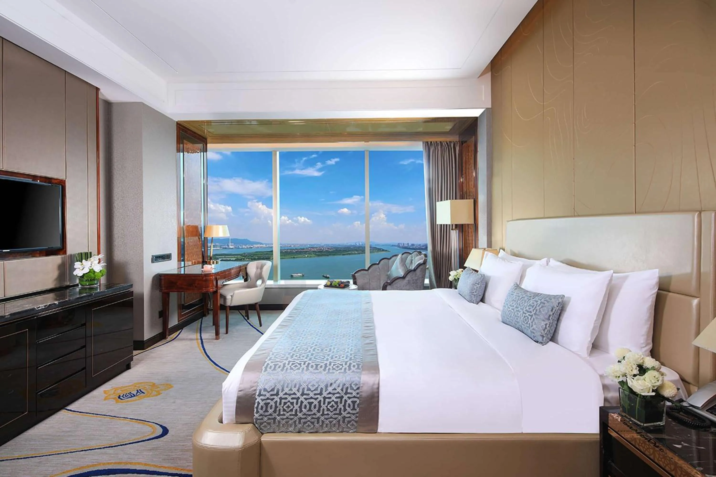 Photo of the whole room in Wyndham Grand Foshan Gaoming