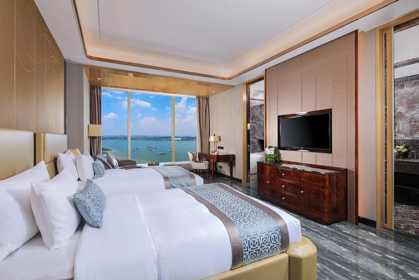 Photo of the whole room in Wyndham Grand Foshan Gaoming