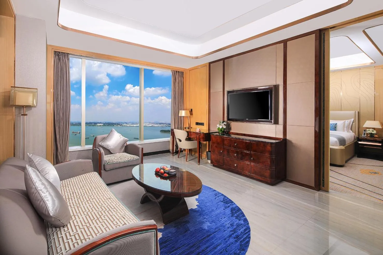 Living room in Wyndham Grand Foshan Gaoming