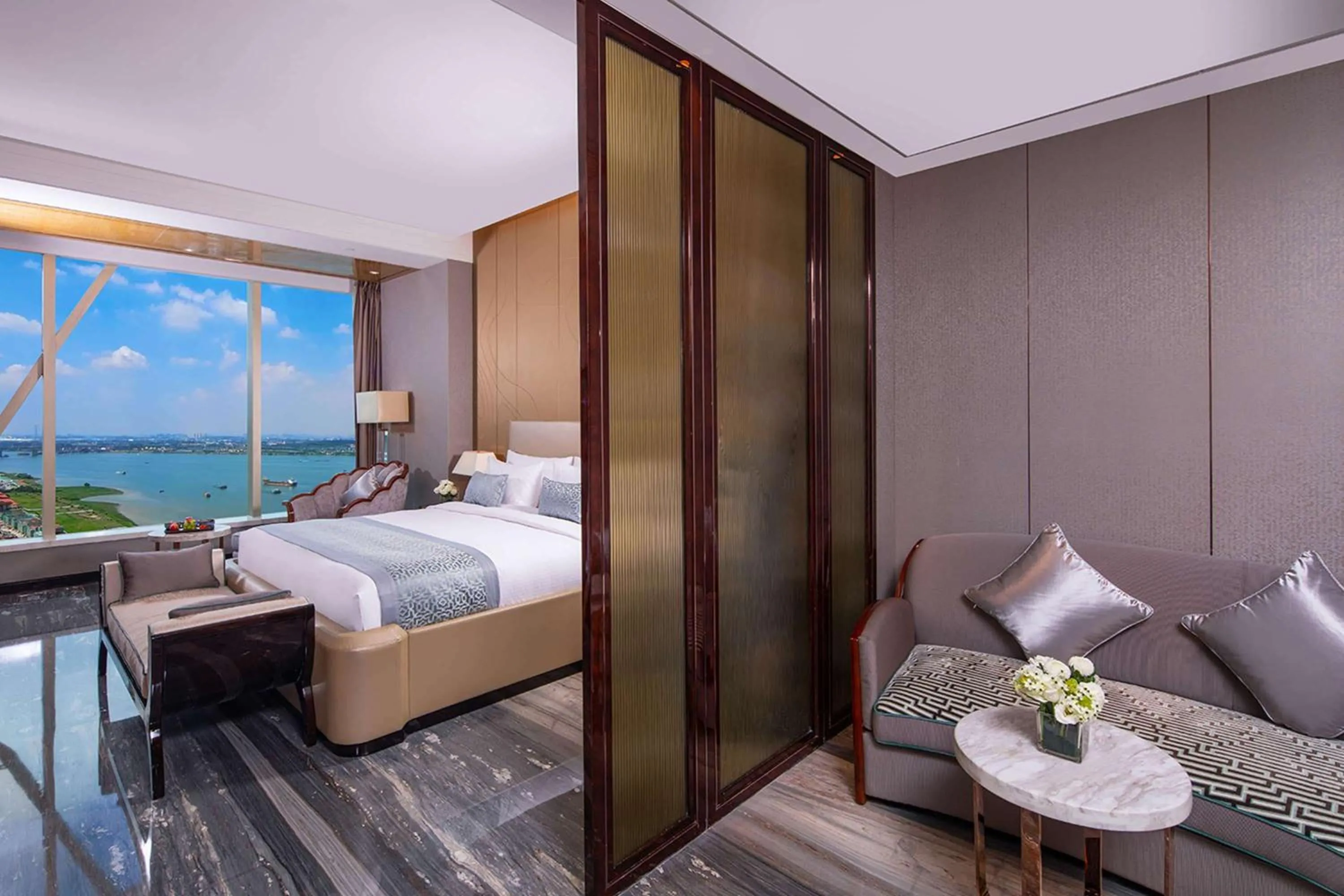 Photo of the whole room in Wyndham Grand Foshan Gaoming