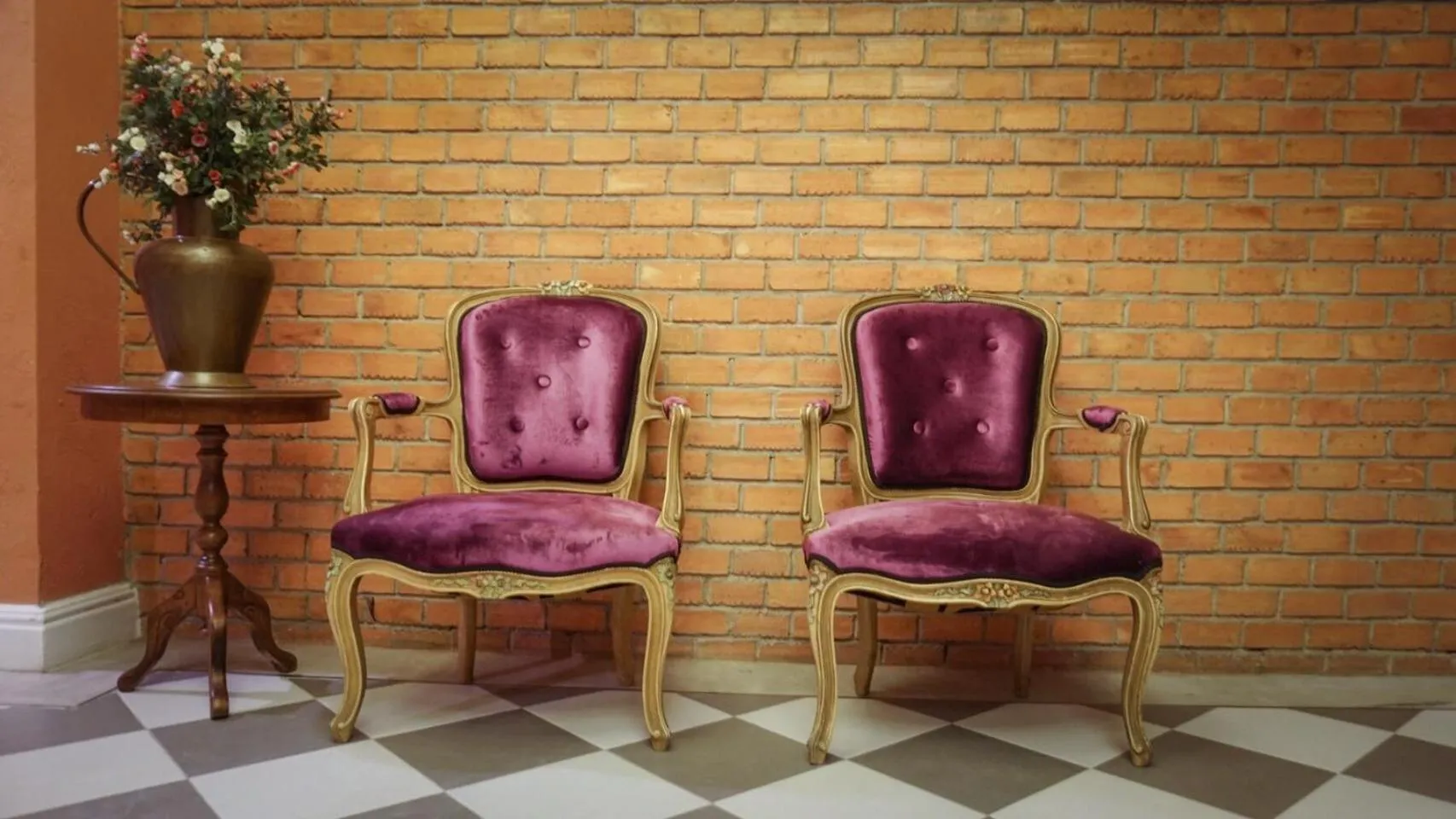 Property building in The Old Inn