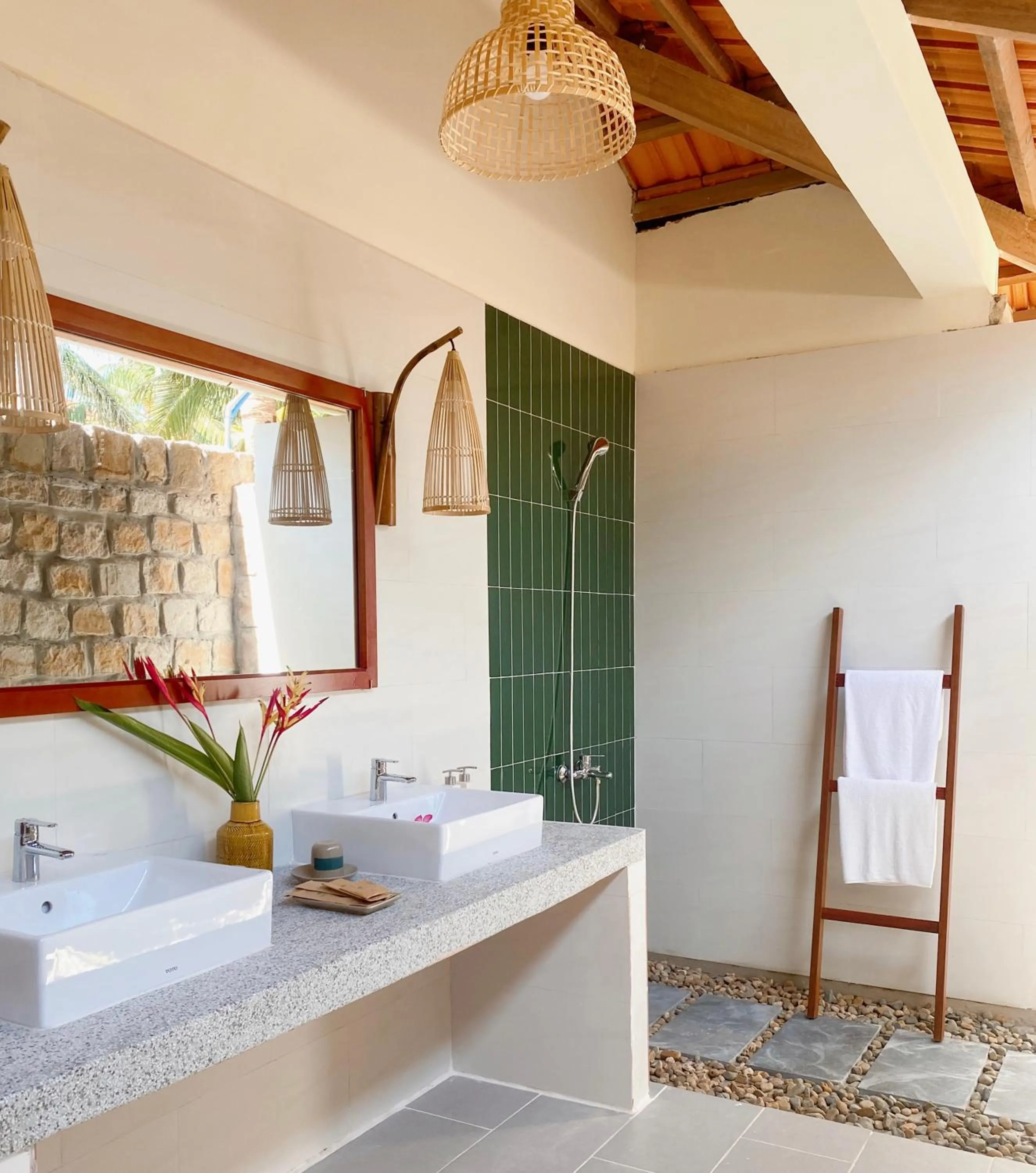 Thanh Kieu Beach Resort