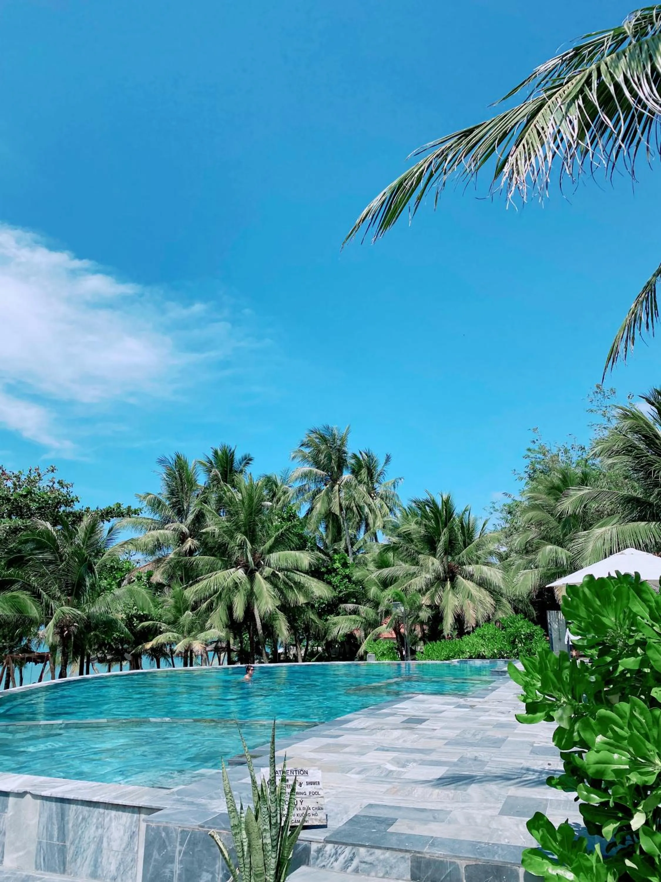 Swimming pool in Thanh Kieu Beach Resort