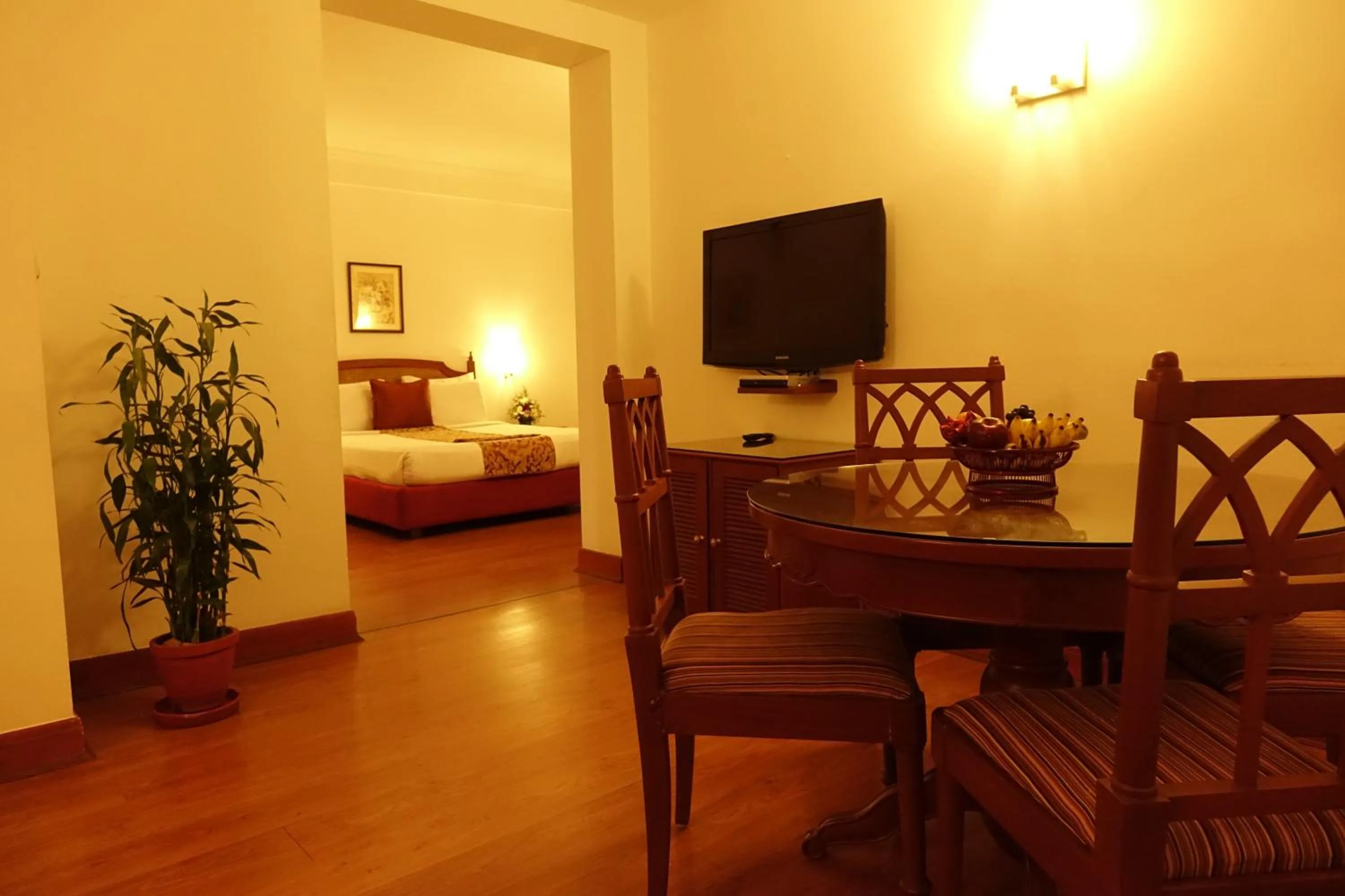 Living room, Bed in Abad Atrium