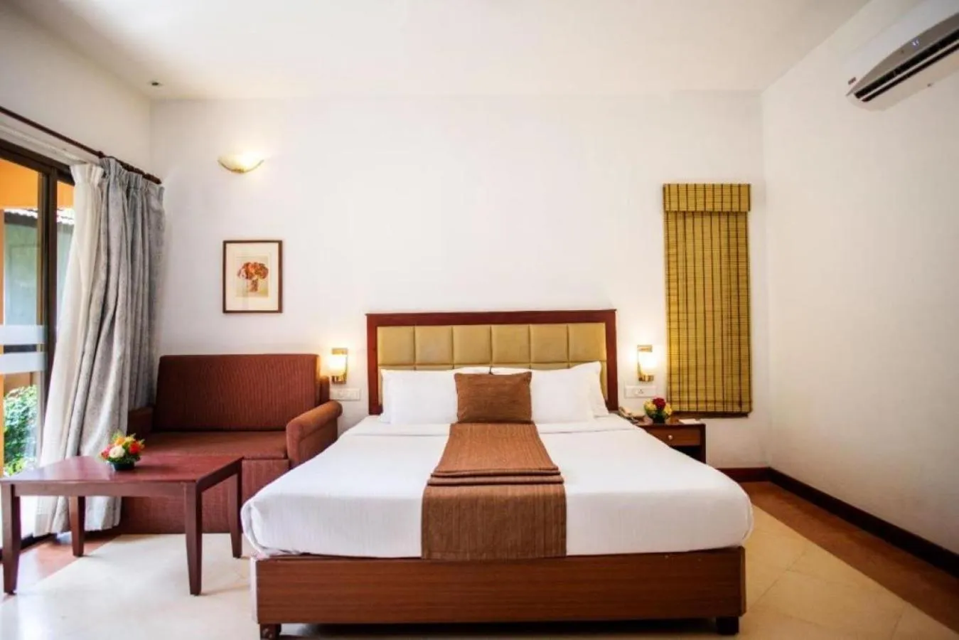 Bedroom, Bed in Abad Green Forest Thekkady