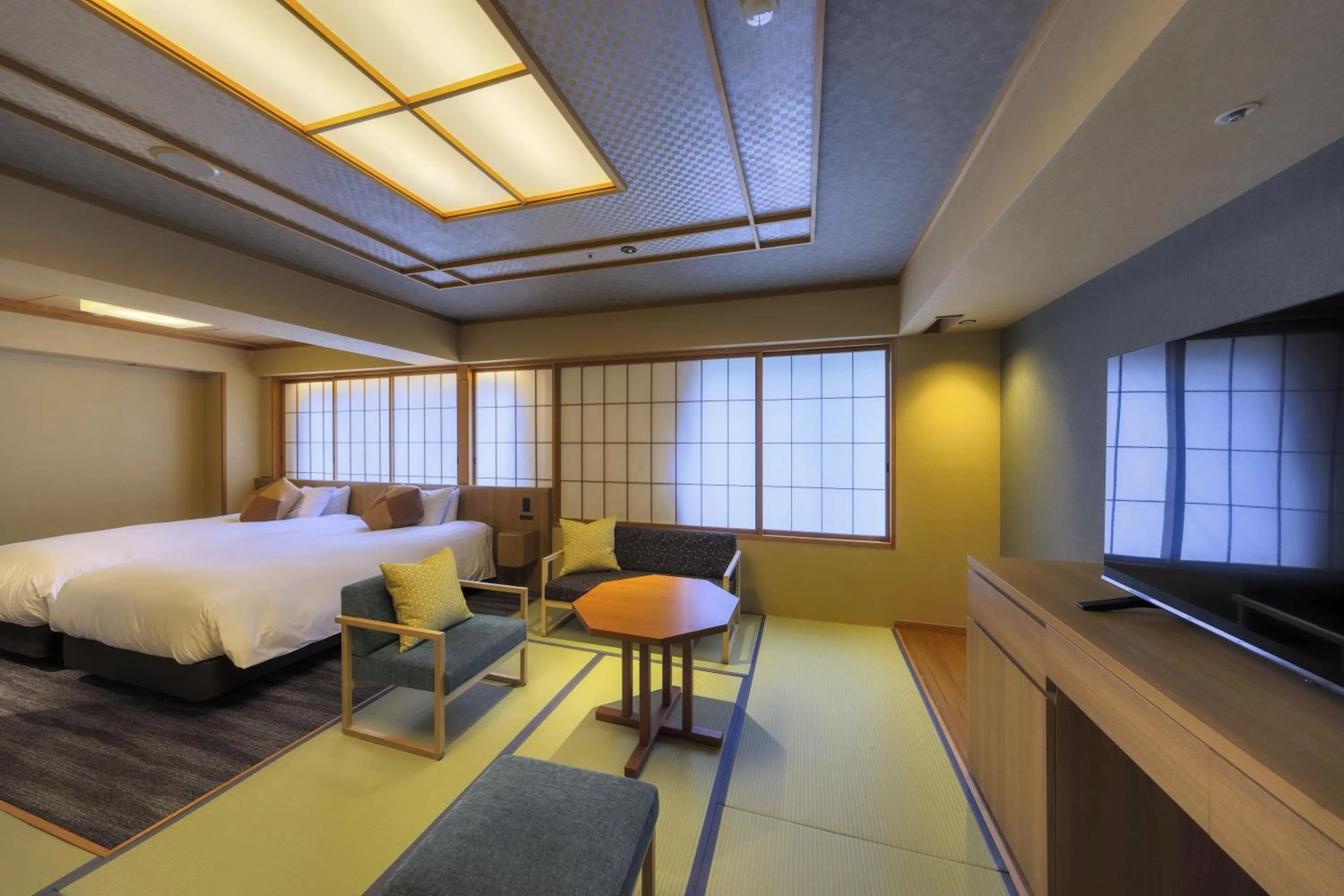 Photo of the whole room, Bed in Hida Takayama Onsen Hida Hotel Plaza