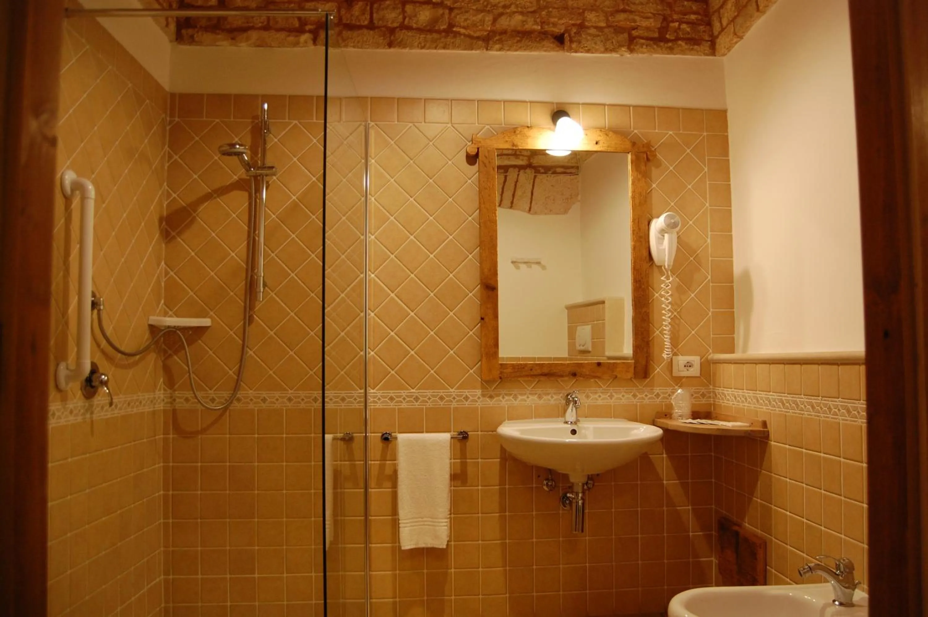 Bathroom in Trulli Soave