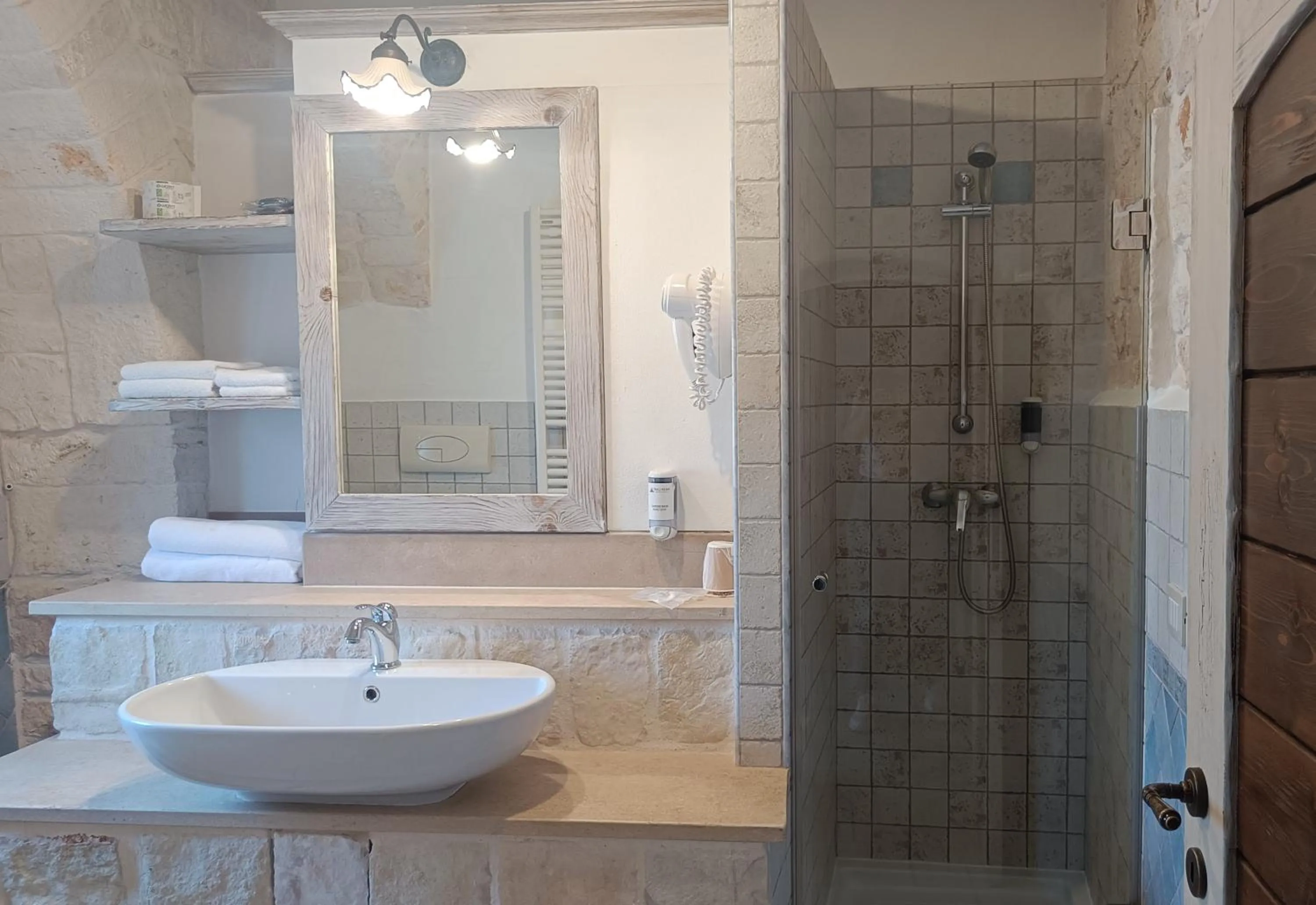 Bathroom in Trulli Soave