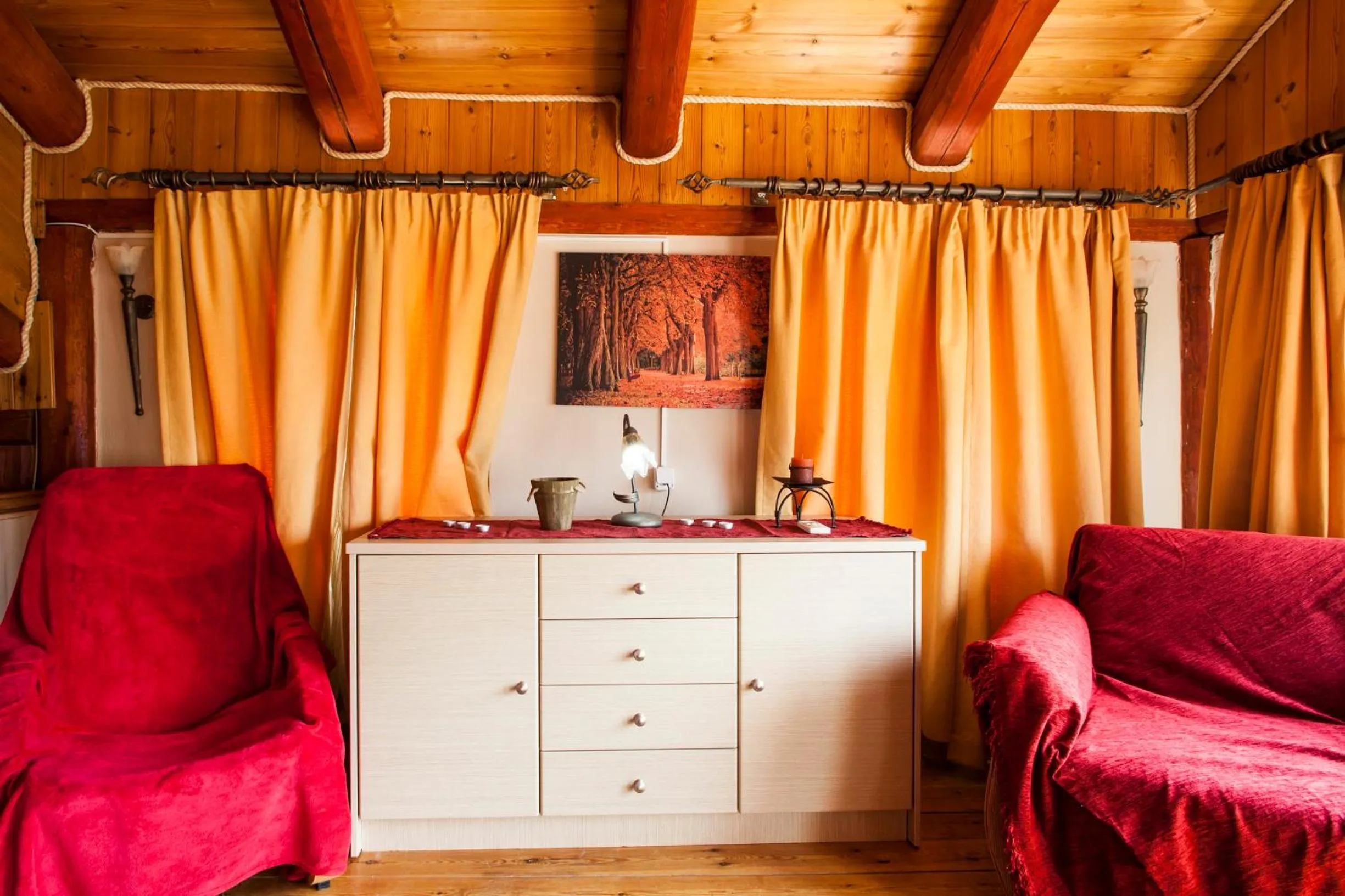 Seating area in Estate Kares