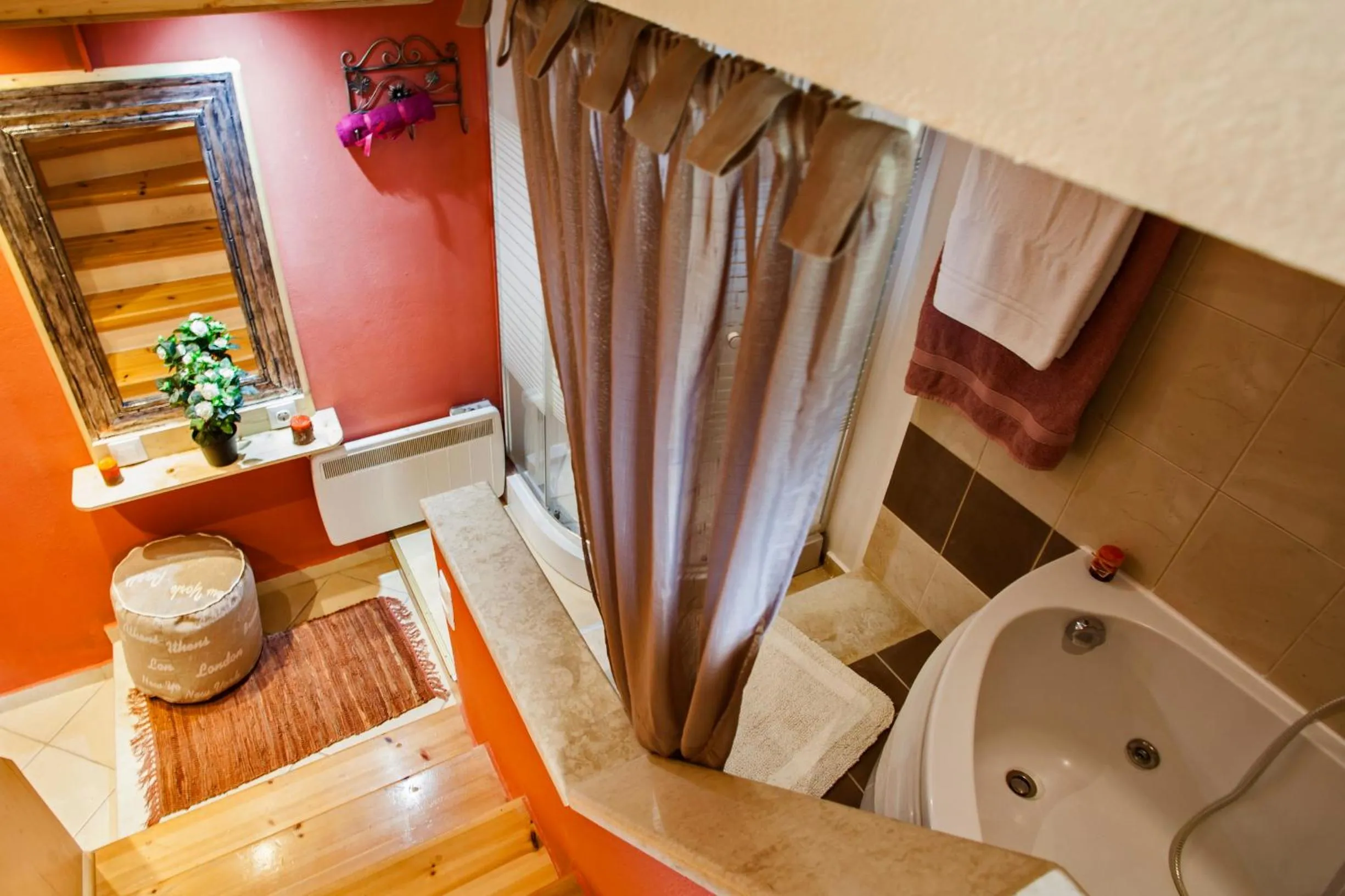 Bathroom in Estate Kares