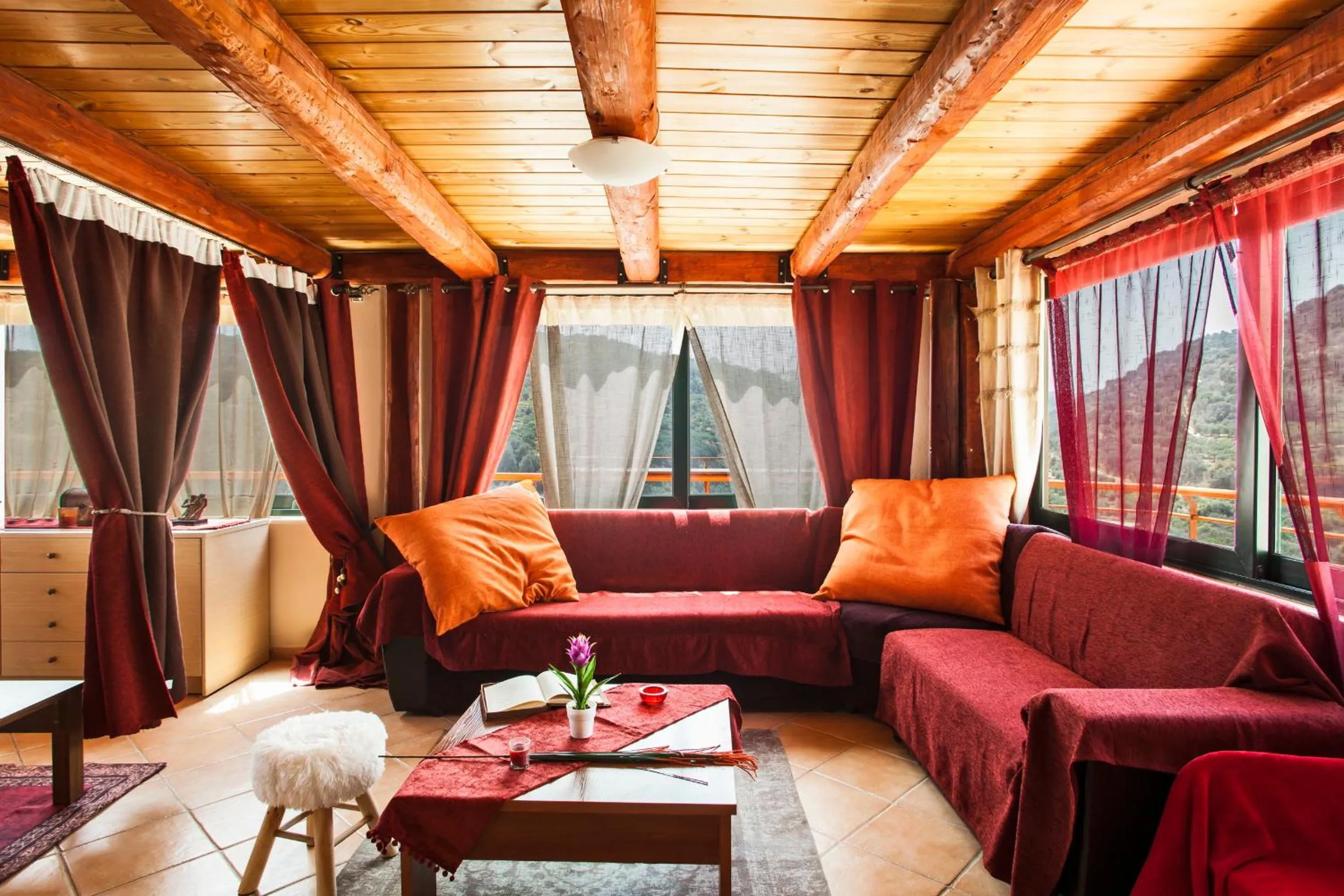 Living room in Estate Kares