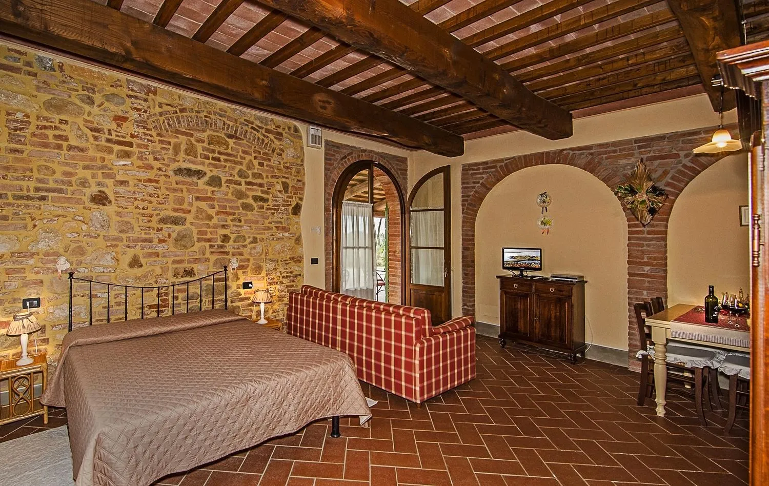 Bed in Agriturismo Valliferone