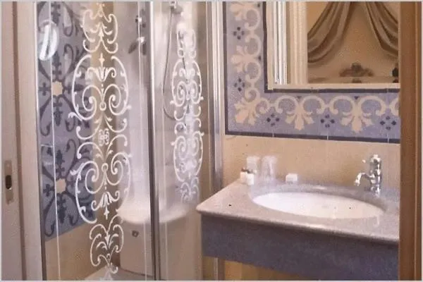 Bathroom in Hotel Aventino