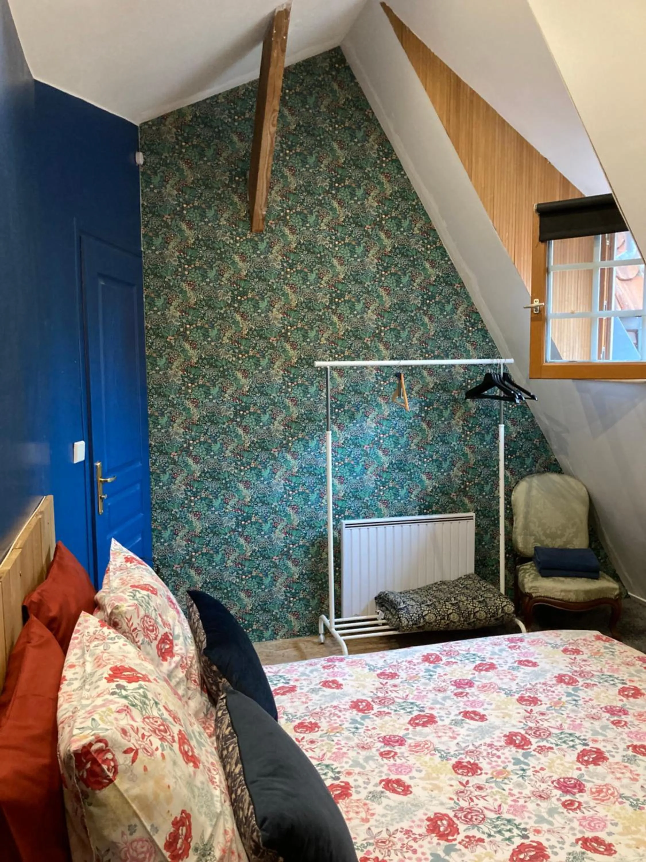 Bed in Le Pigeonnier, maison d'hôtes et Spa