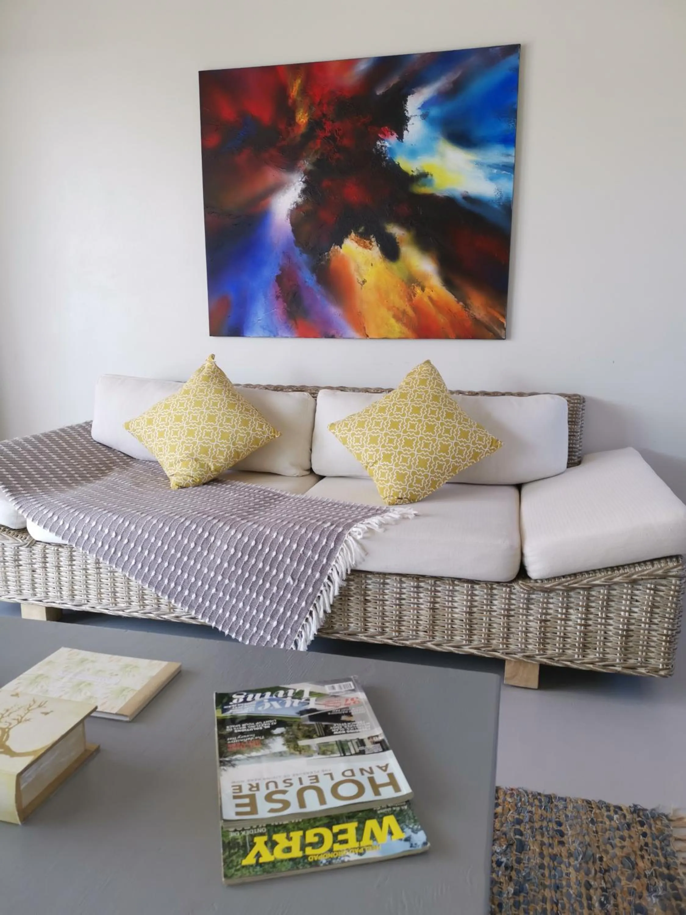 Living room in Three Feathers Cottages