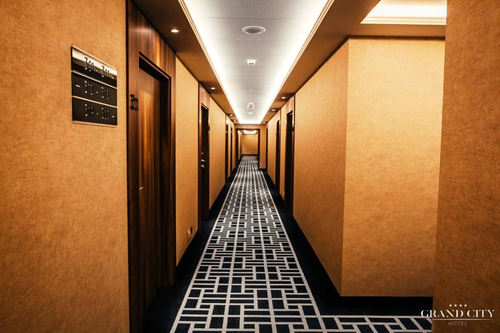 Lobby or reception in Hotel Grand City Wrocław