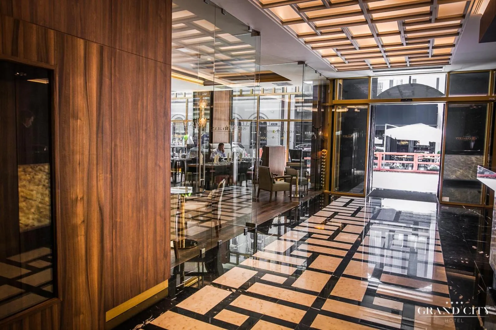 Lobby or reception in Hotel Grand City Wrocław