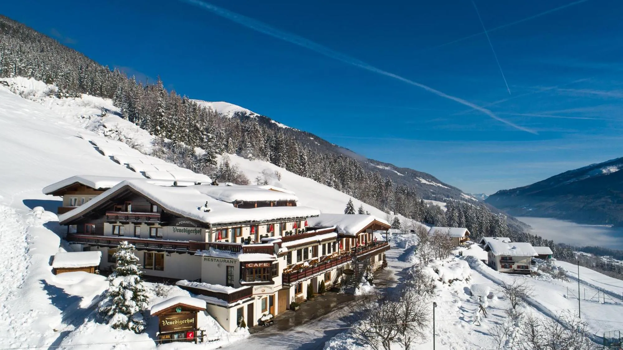 Jugend- und Familienhotel Venedigerhof