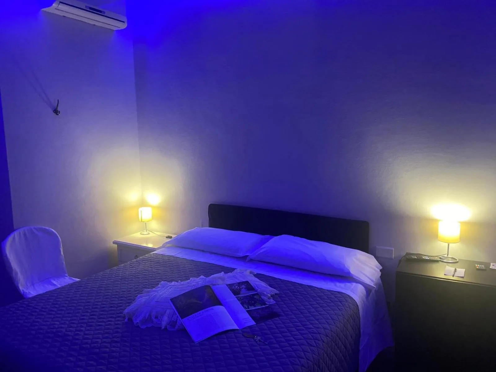 Bedroom, Bed in Relais Stibbert Florence