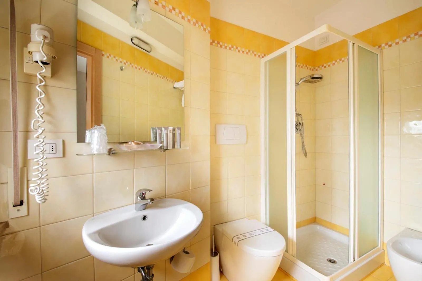 Shower in Hotel Bernard