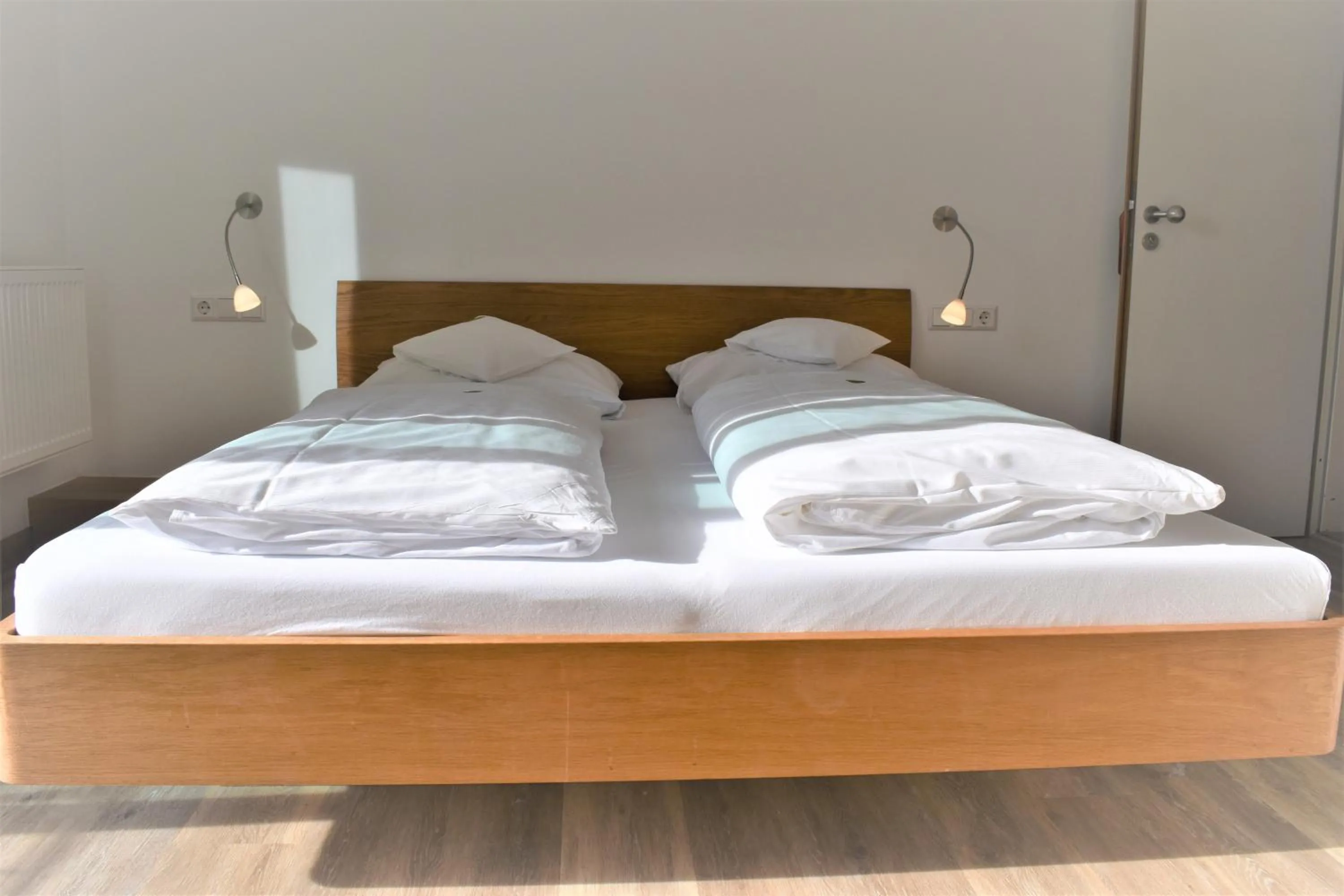 Photo of the whole room in Hotel Lindenallee