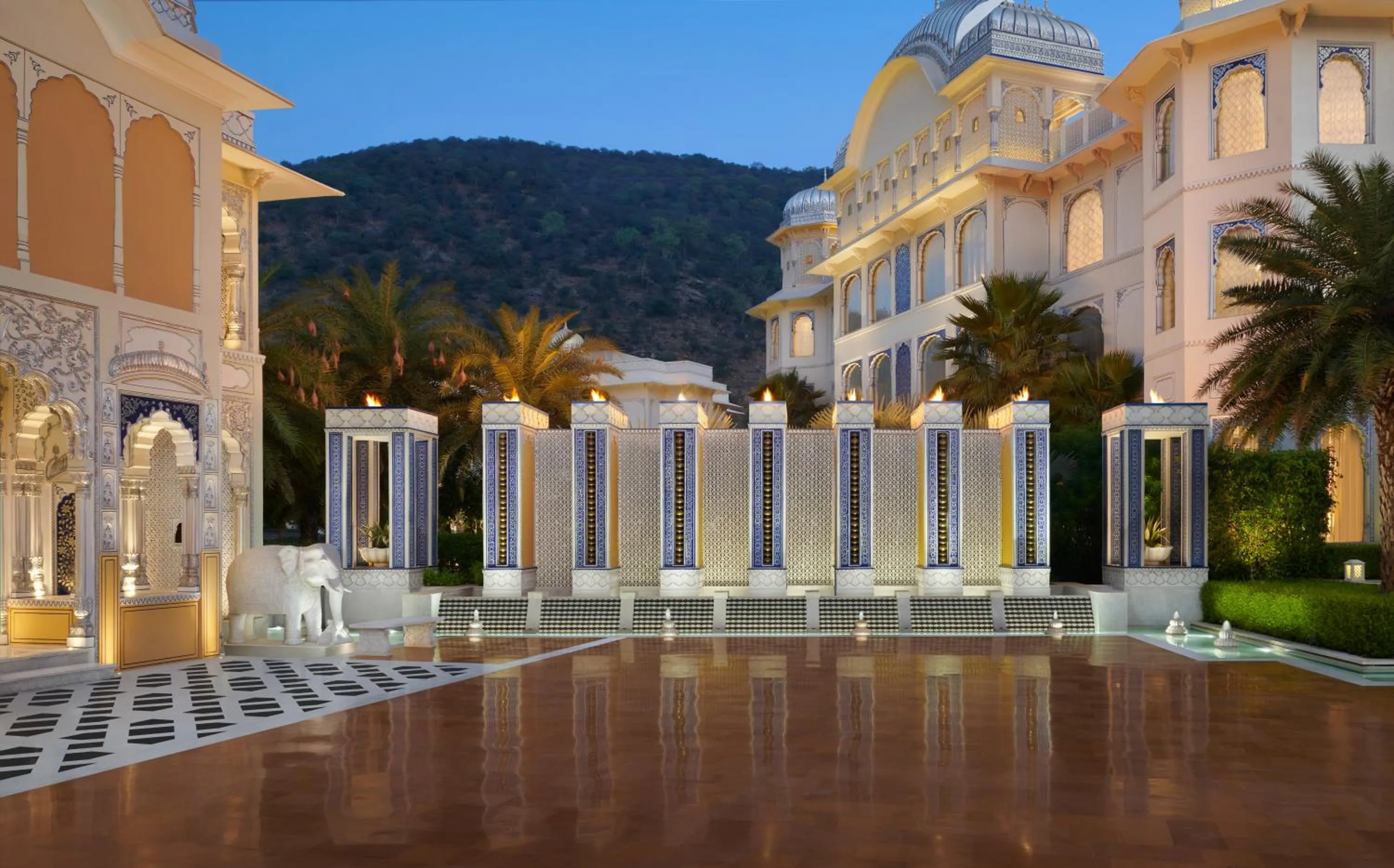 Facade/entrance in The Leela Palace Jaipur