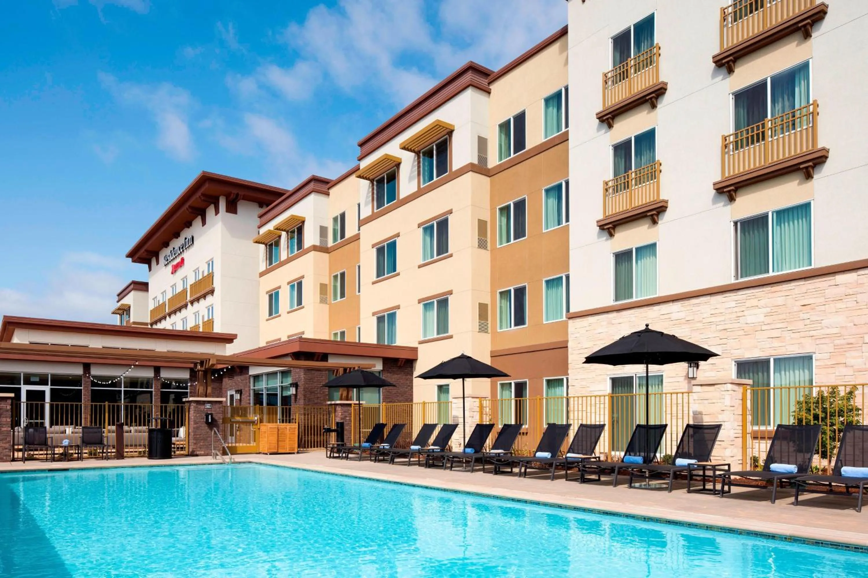Swimming pool in Residence Inn by Marriott Redwood City San Carlos