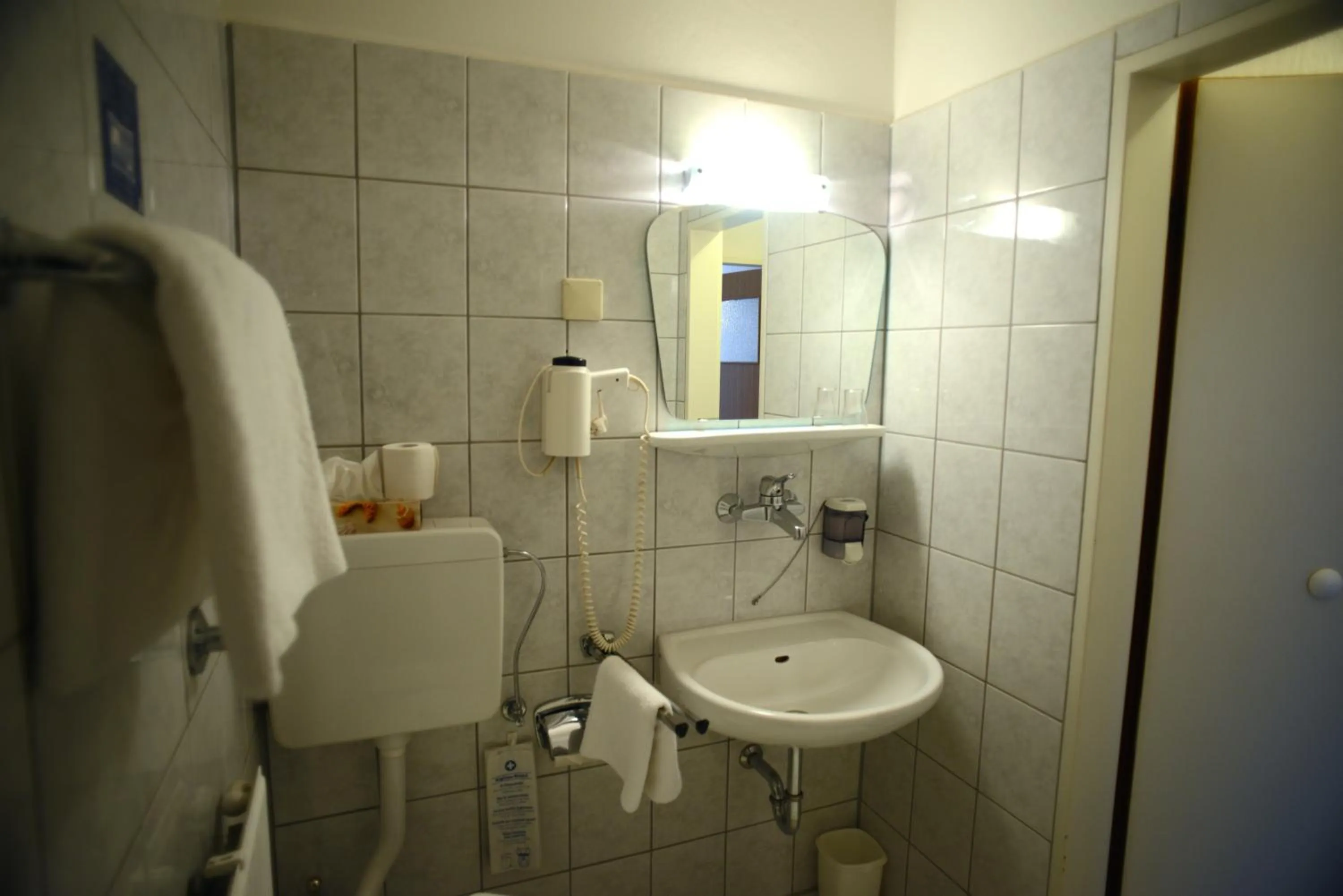 Bathroom in Hotel Marienhof Düsseldorf Neuss