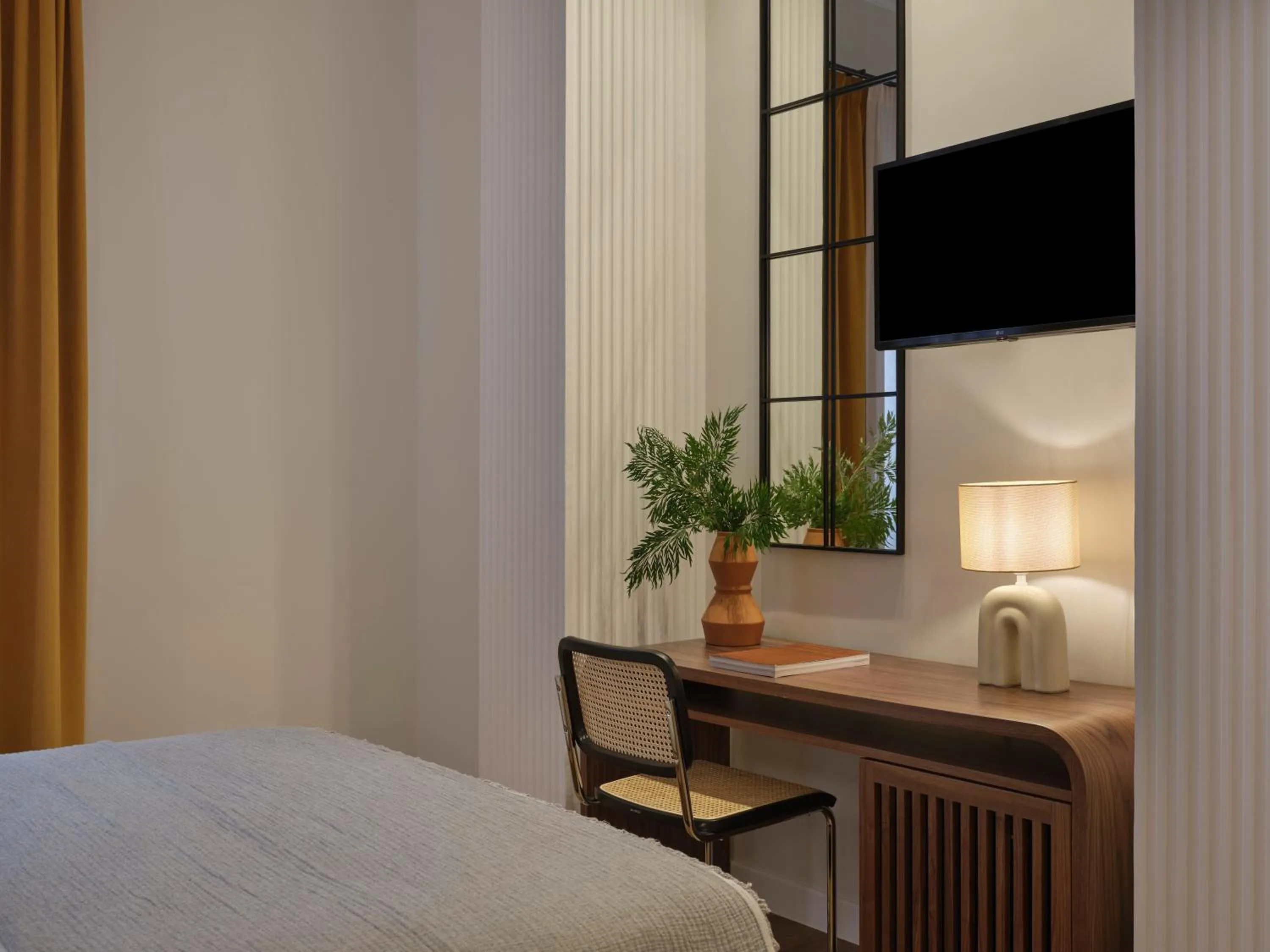 Bed in Astikon House