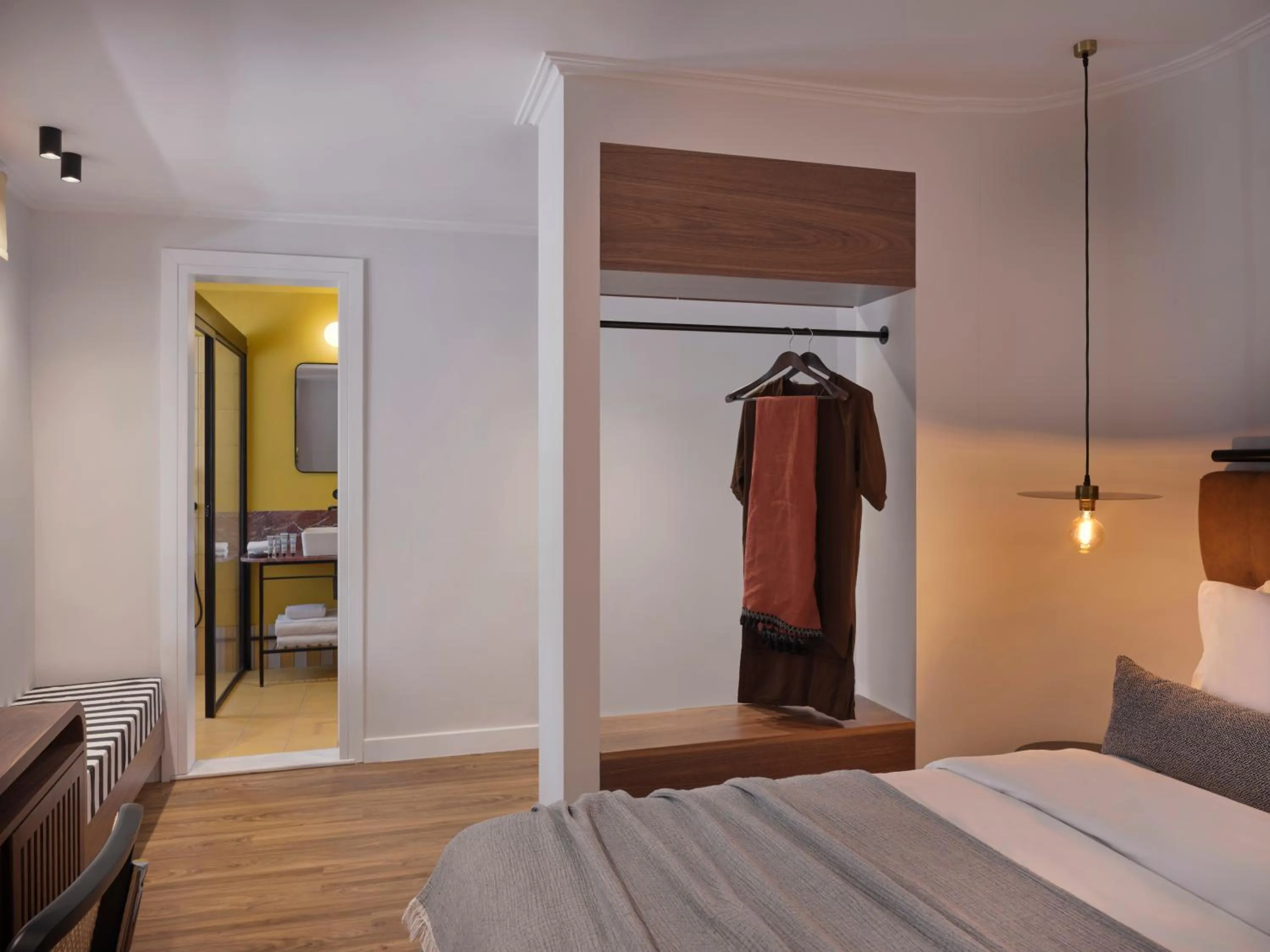 Bed in Astikon House