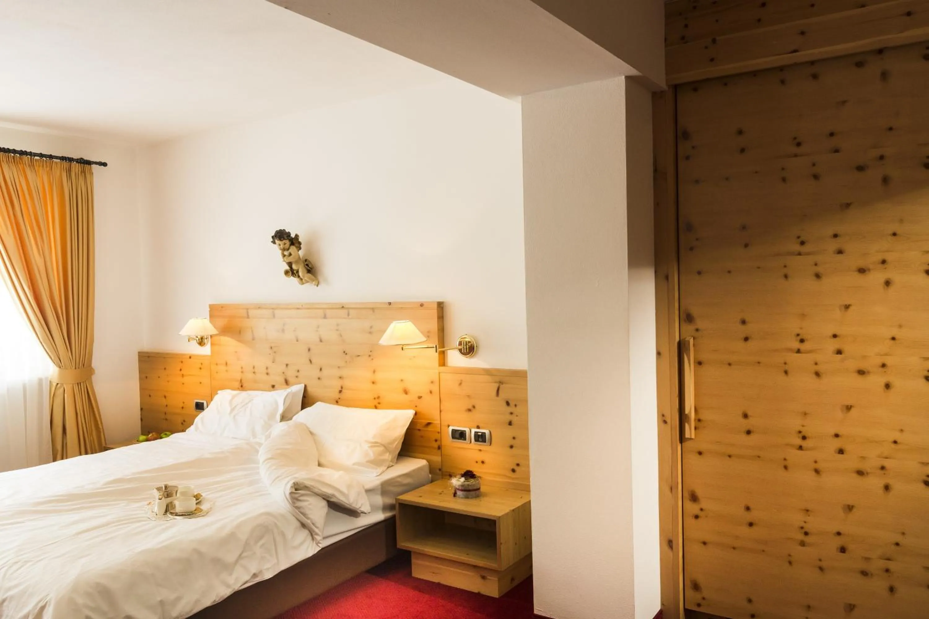 Bed in Diamant Spa Resort