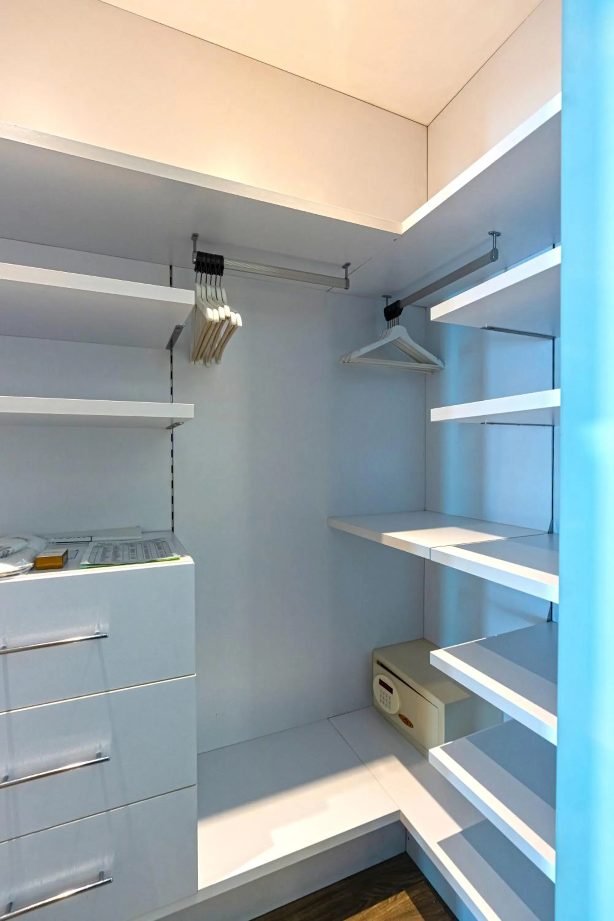 wardrobe in Blue Dreams Resort Bodrum - Aquapark & Ultra All Inclusive