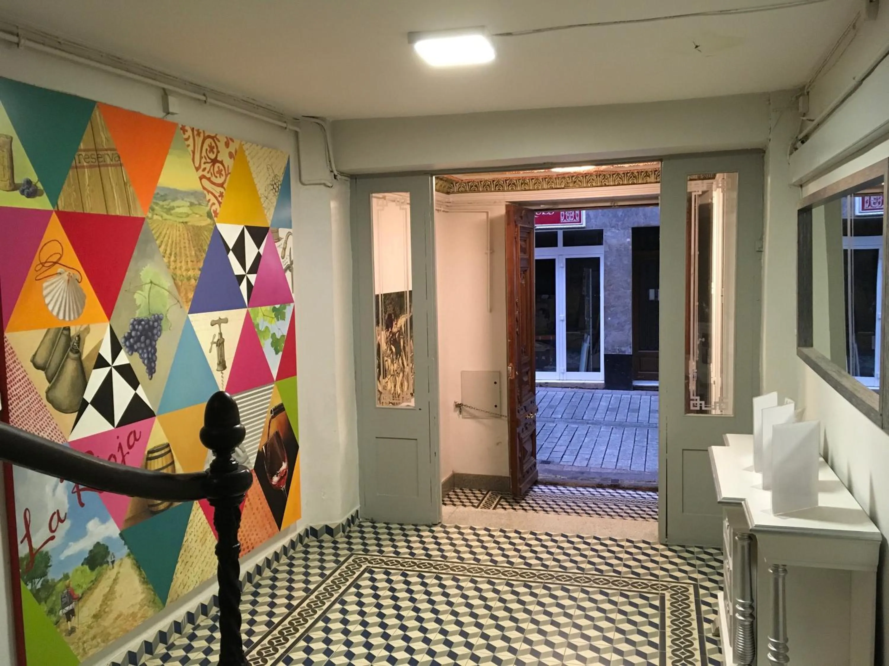 Property building in Pensión La Bilbaina - Albergue Logroño